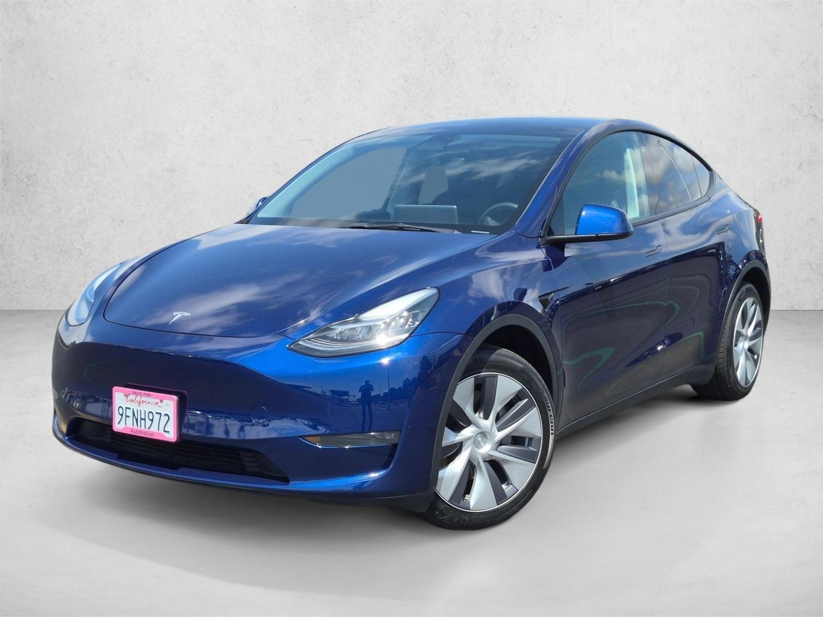 Thumbnail: 2023 Tesla Model Y - 1