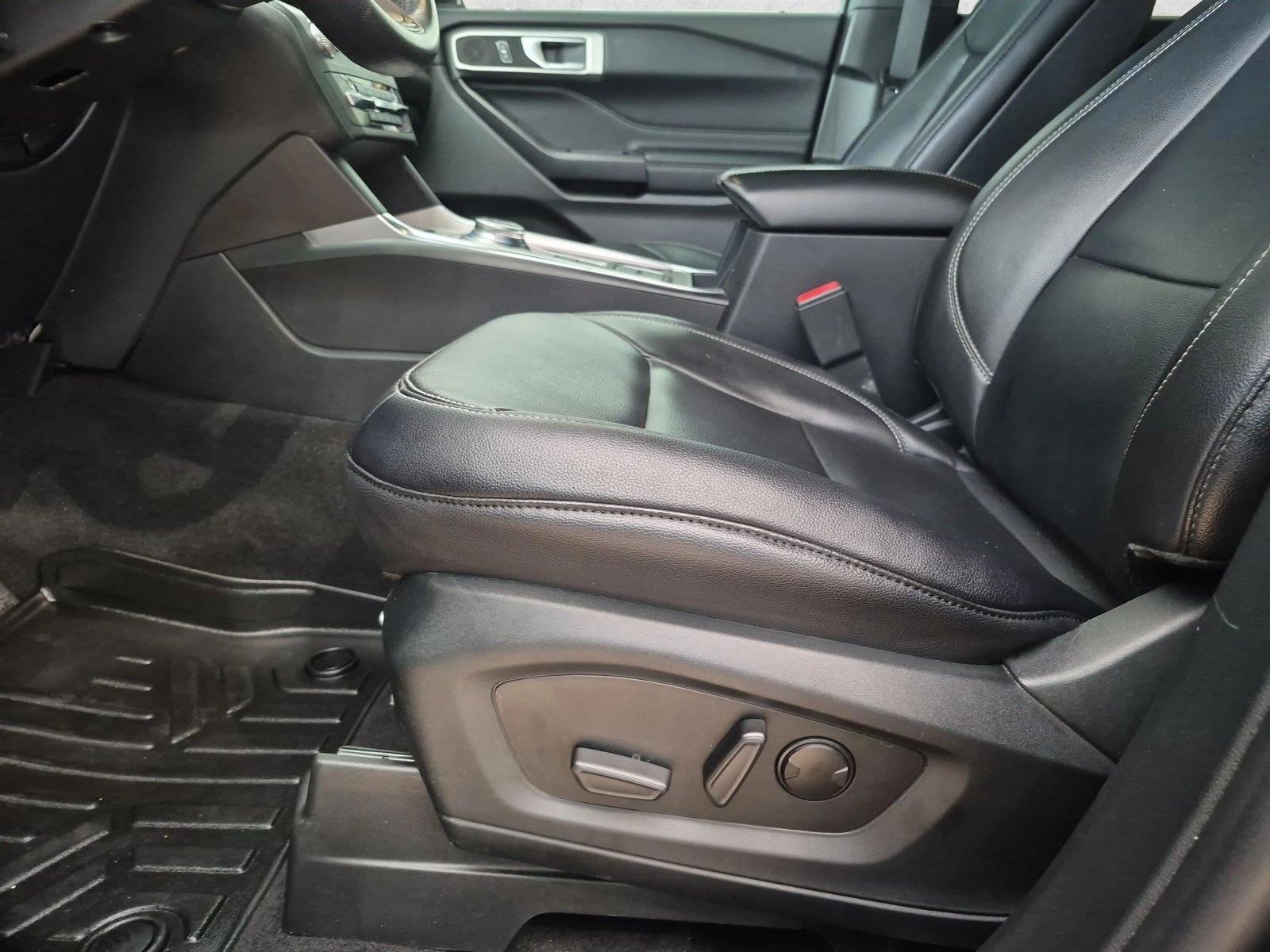 Thumbnail: 2020 Ford Explorer - 5
