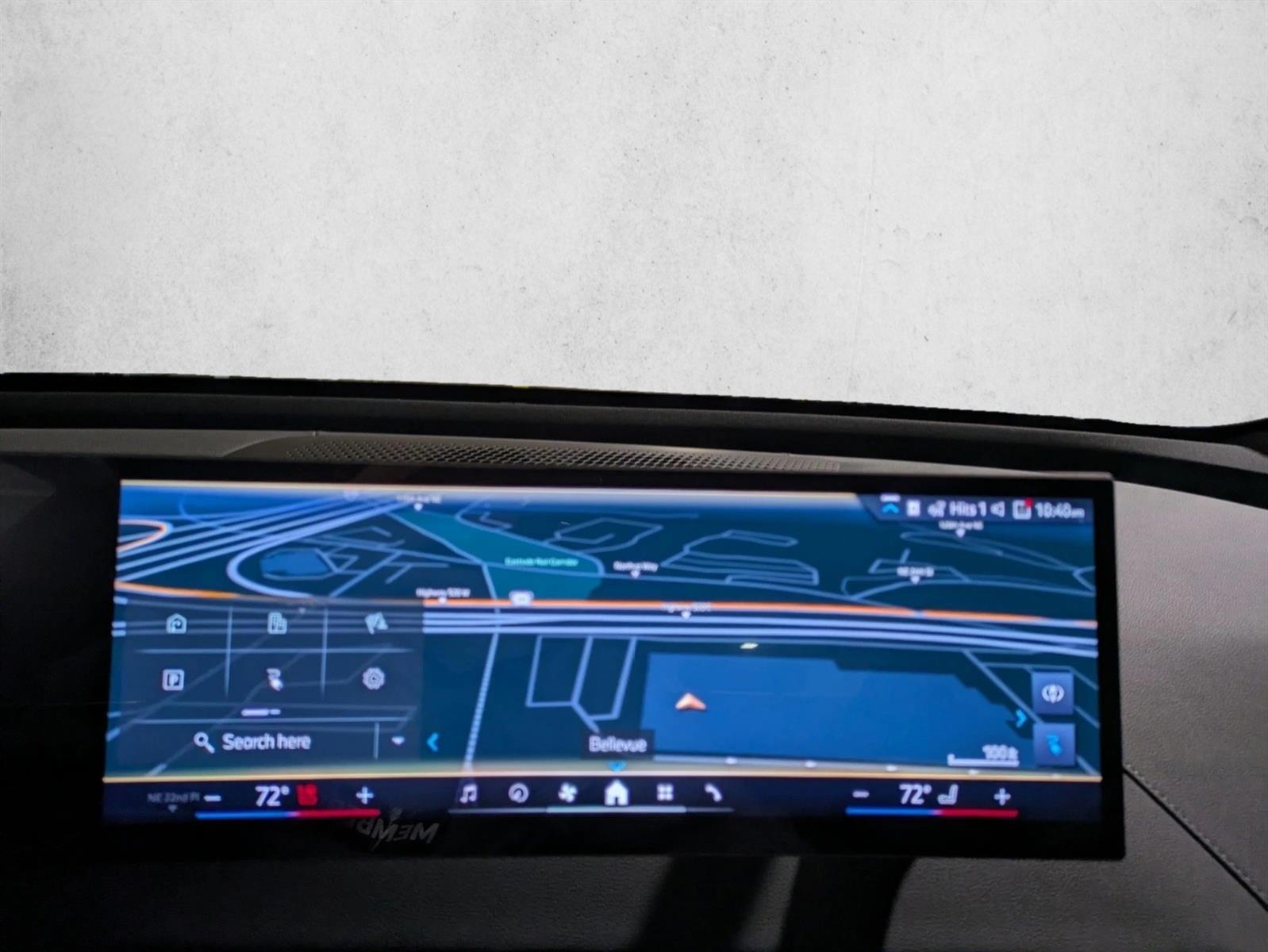 2026 BMW iX 60 - Photo 13