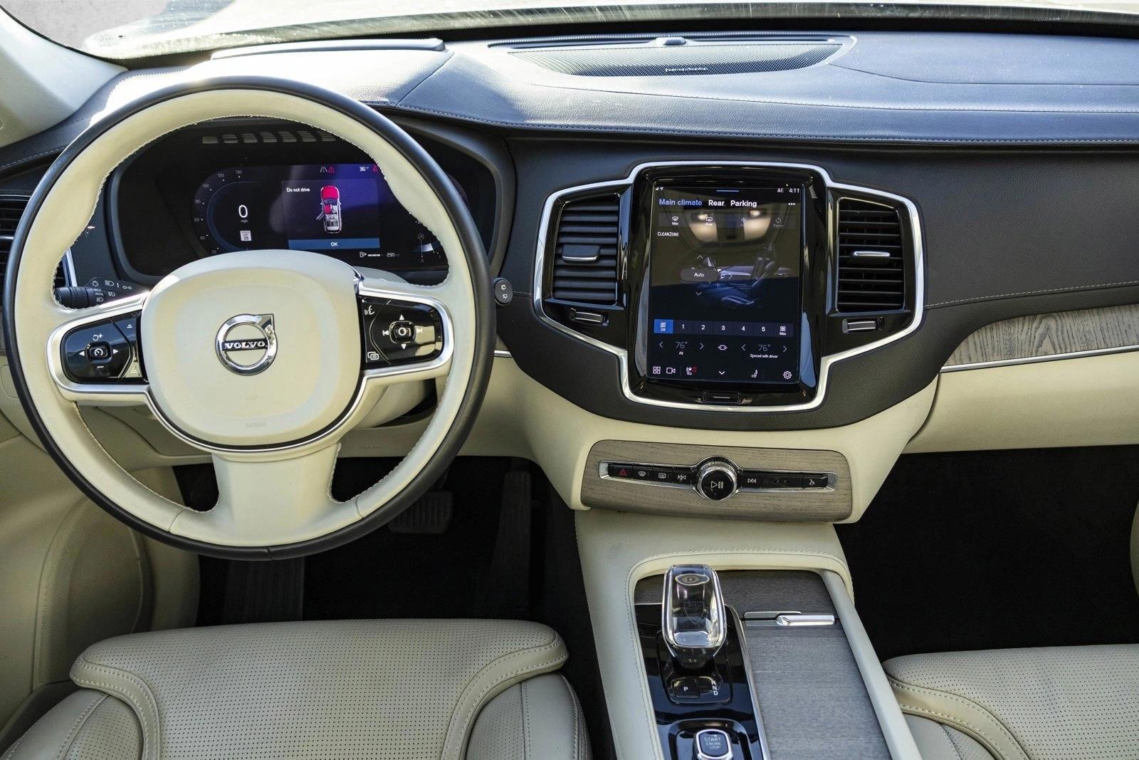Thumbnail: 2023 Volvo XC90 - 3