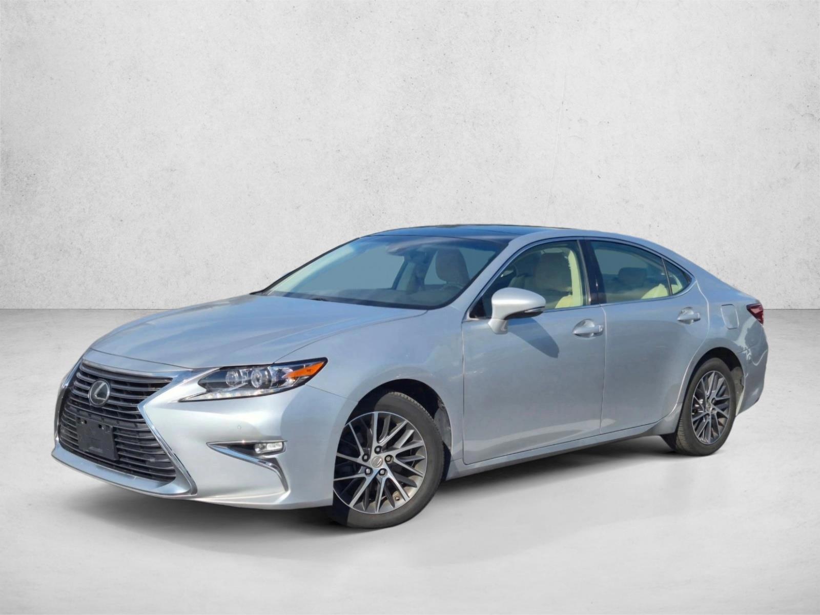 2016 Lexus ES