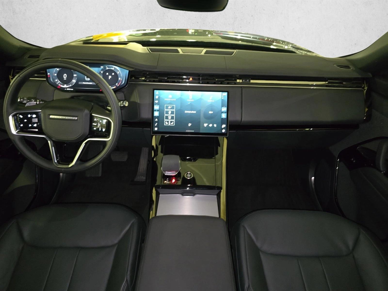 Thumbnail: 2025 Land Rover Range Rover Sport - 3