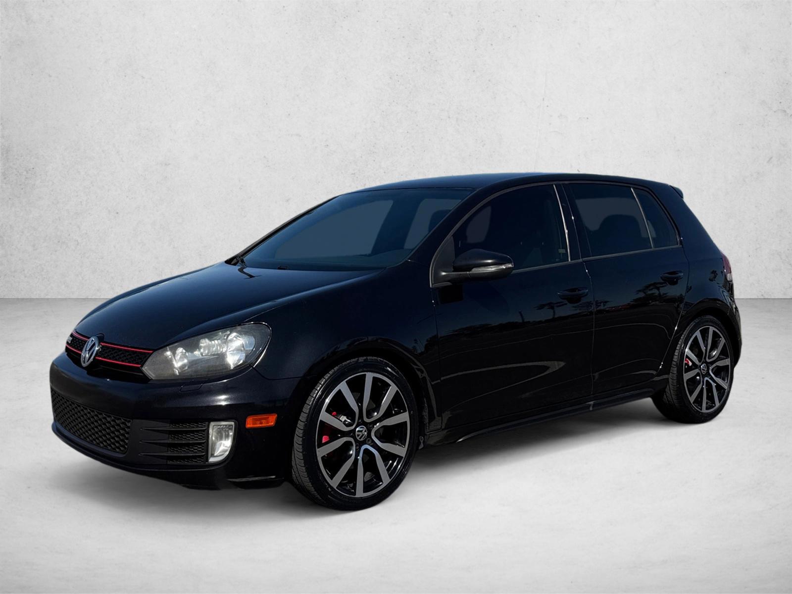 Thumbnail: 2014 Volkswagen Golf - 1