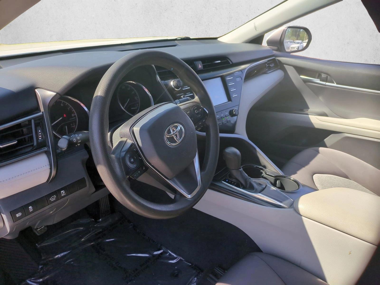 Thumbnail: 2019 Toyota Camry - 3