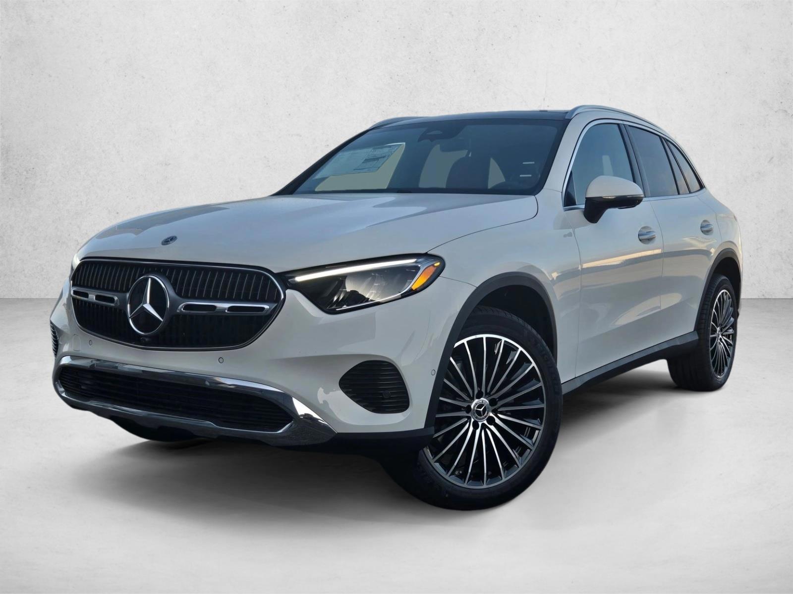 Thumbnail: 2026 Mercedes-Benz GLC - 2