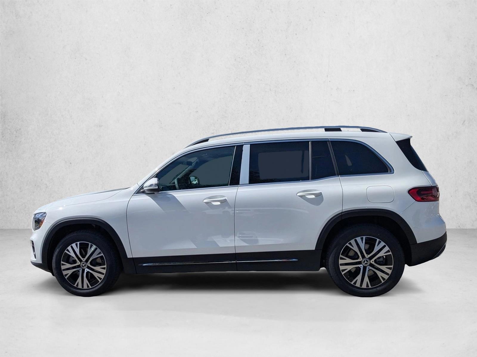 Thumbnail: 2026 Mercedes-Benz GLB - 2