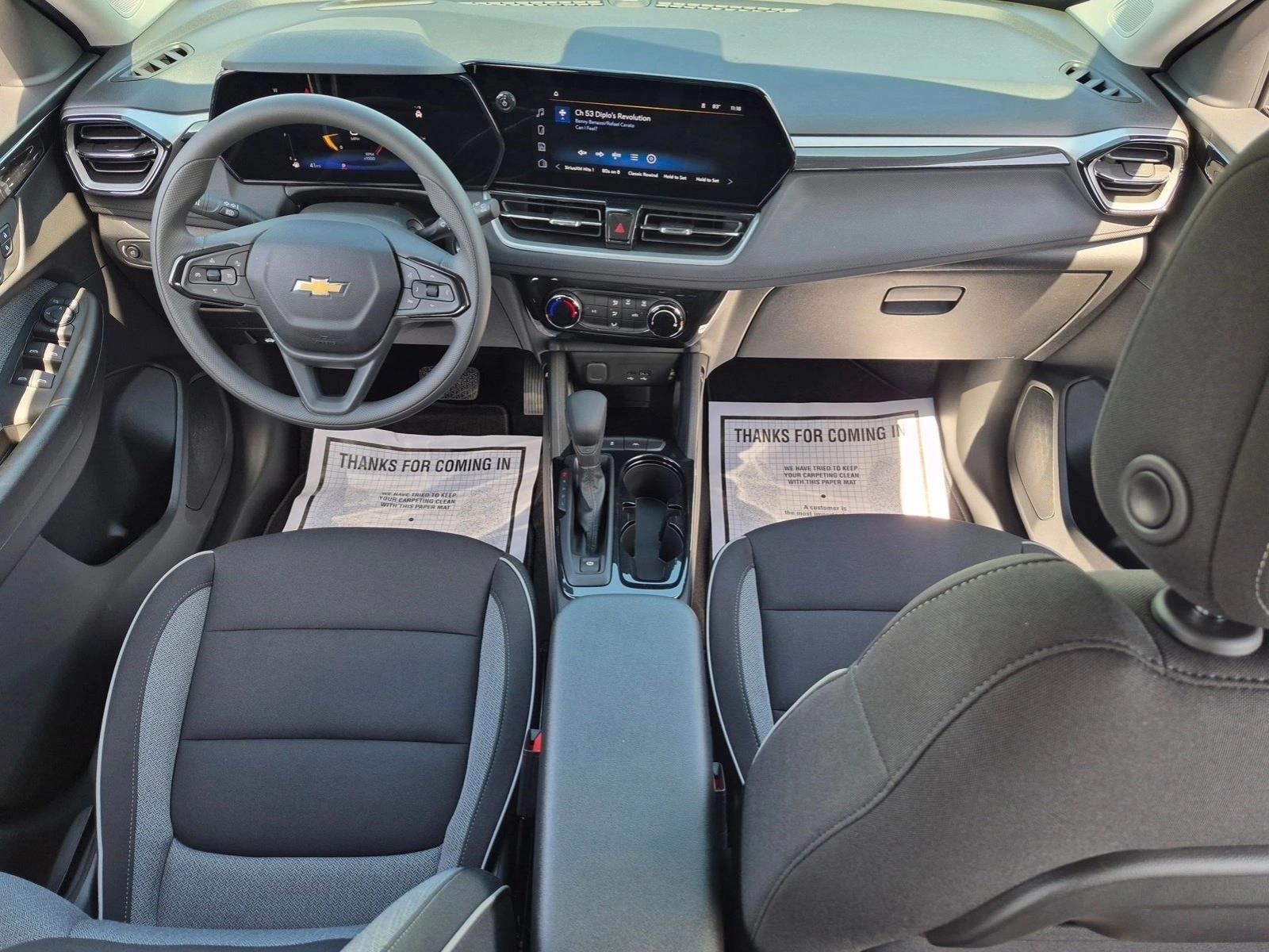 Thumbnail: 2026 Chevrolet TrailBlazer - 3