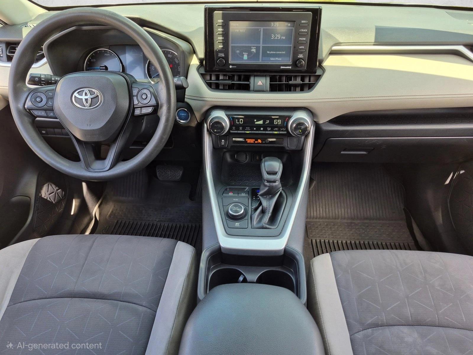 Thumbnail: 2020 Toyota RAV4 - 3