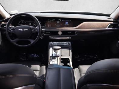 2021 Genesis G90