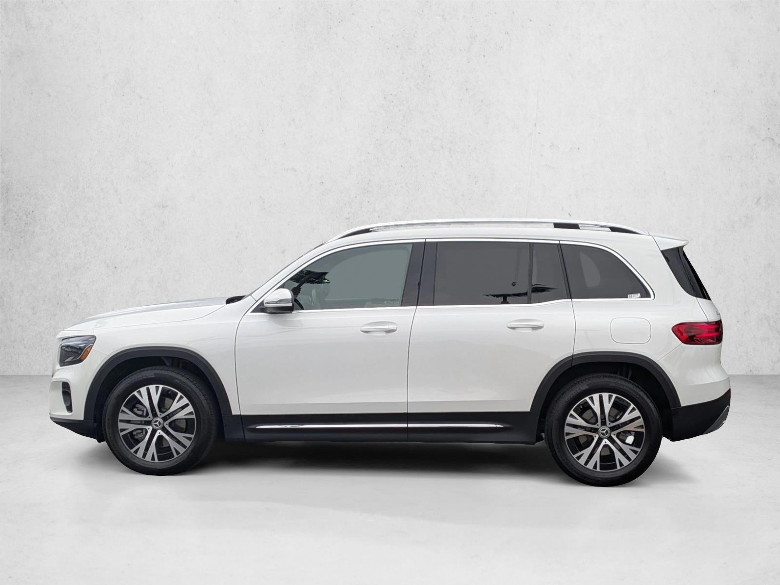 Thumbnail: 2026 Mercedes-Benz GLB - 2