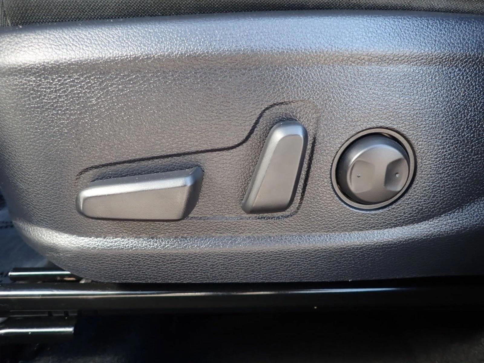 Thumbnail: 2023 Kia Soul - 4