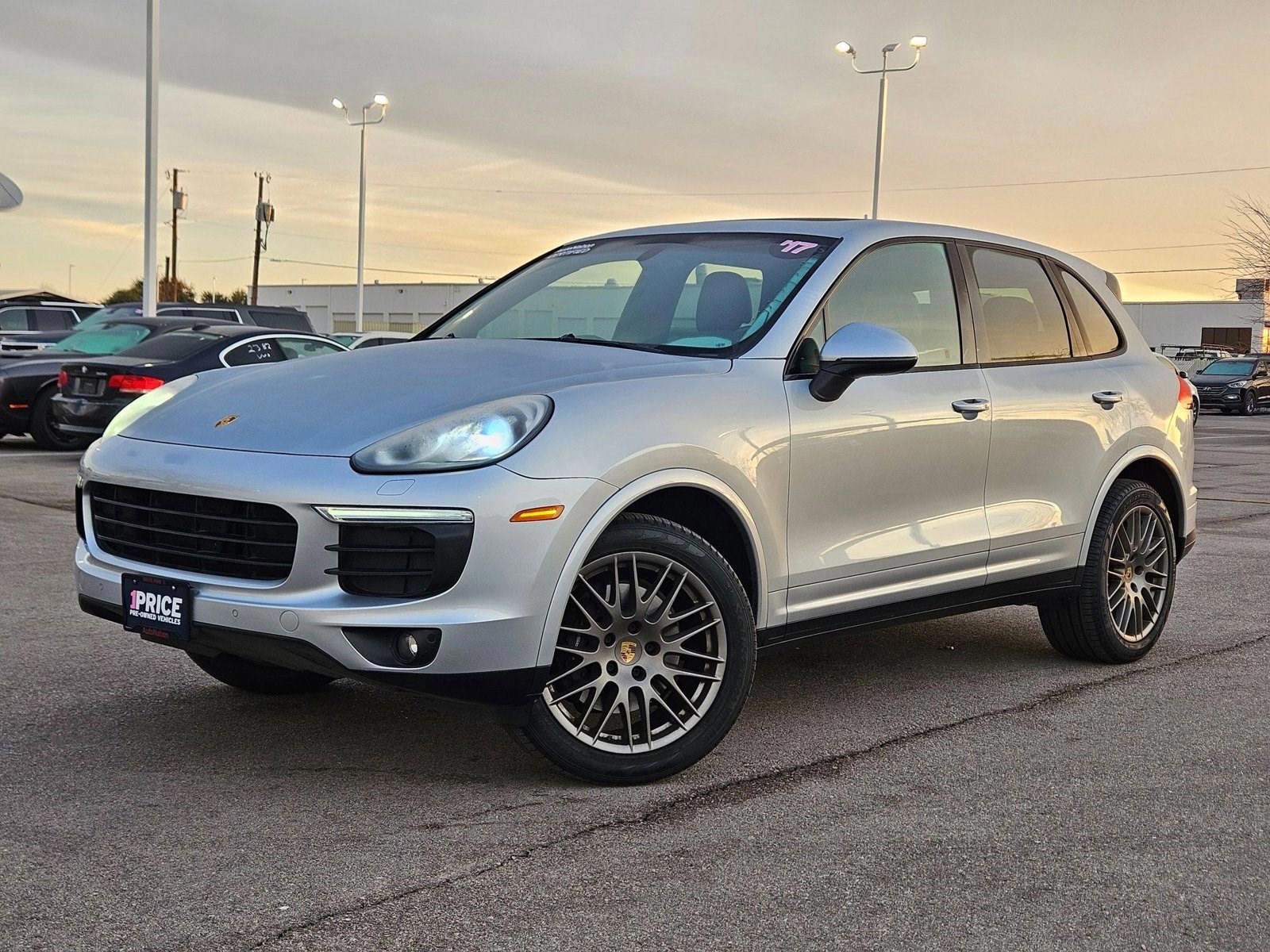 Thumbnail: 2017 Porsche Cayenne - 1