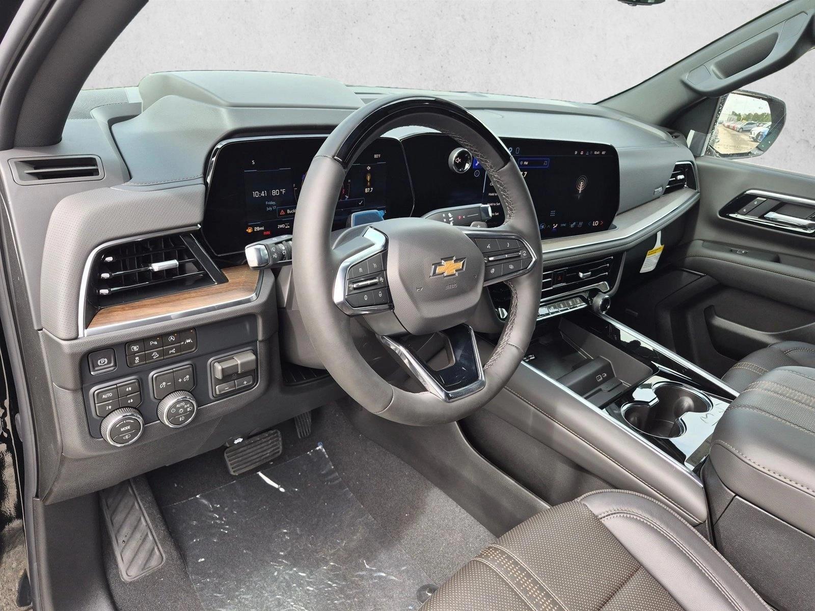 Thumbnail: 2026 Chevrolet Tahoe - 3
