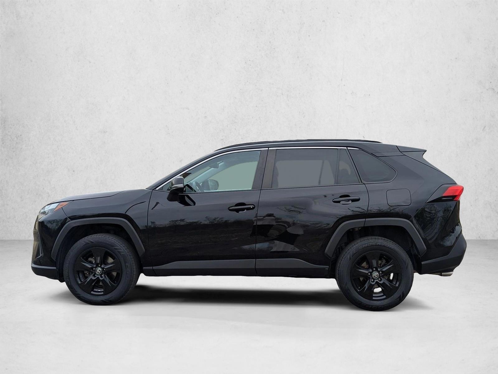 Thumbnail: 2022 Toyota RAV4 - 2