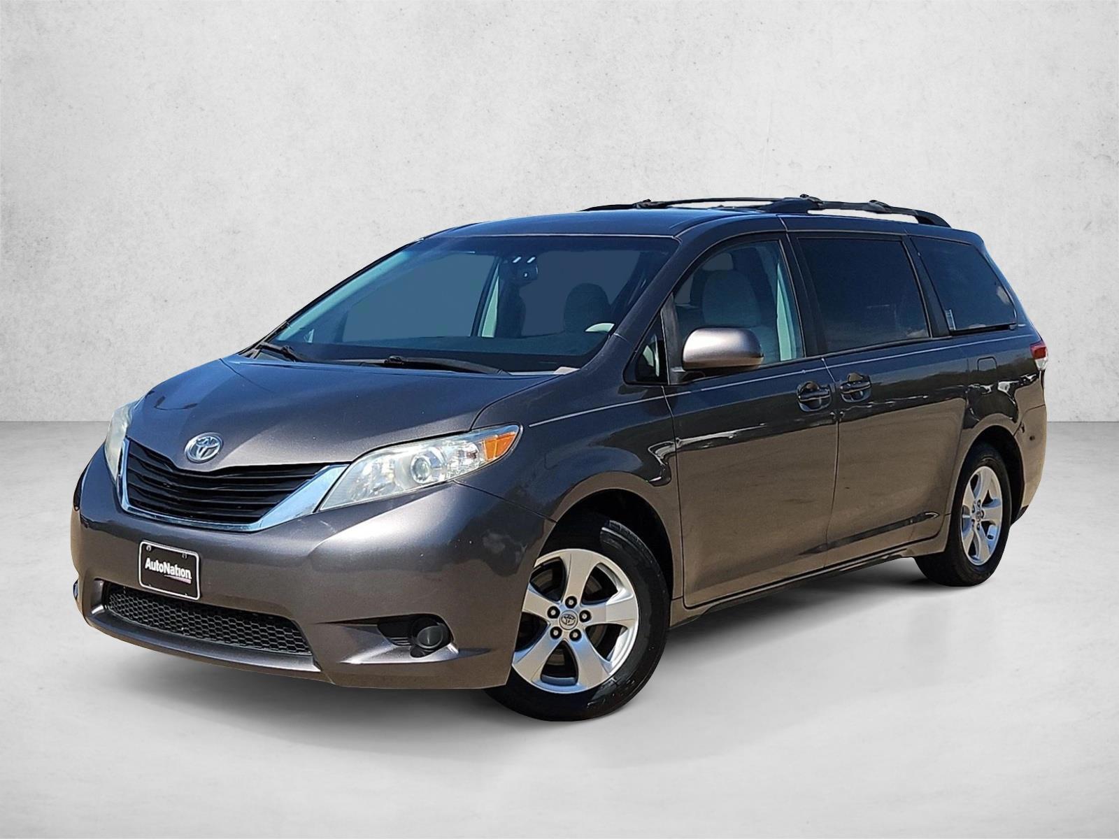 2014 Toyota Sienna