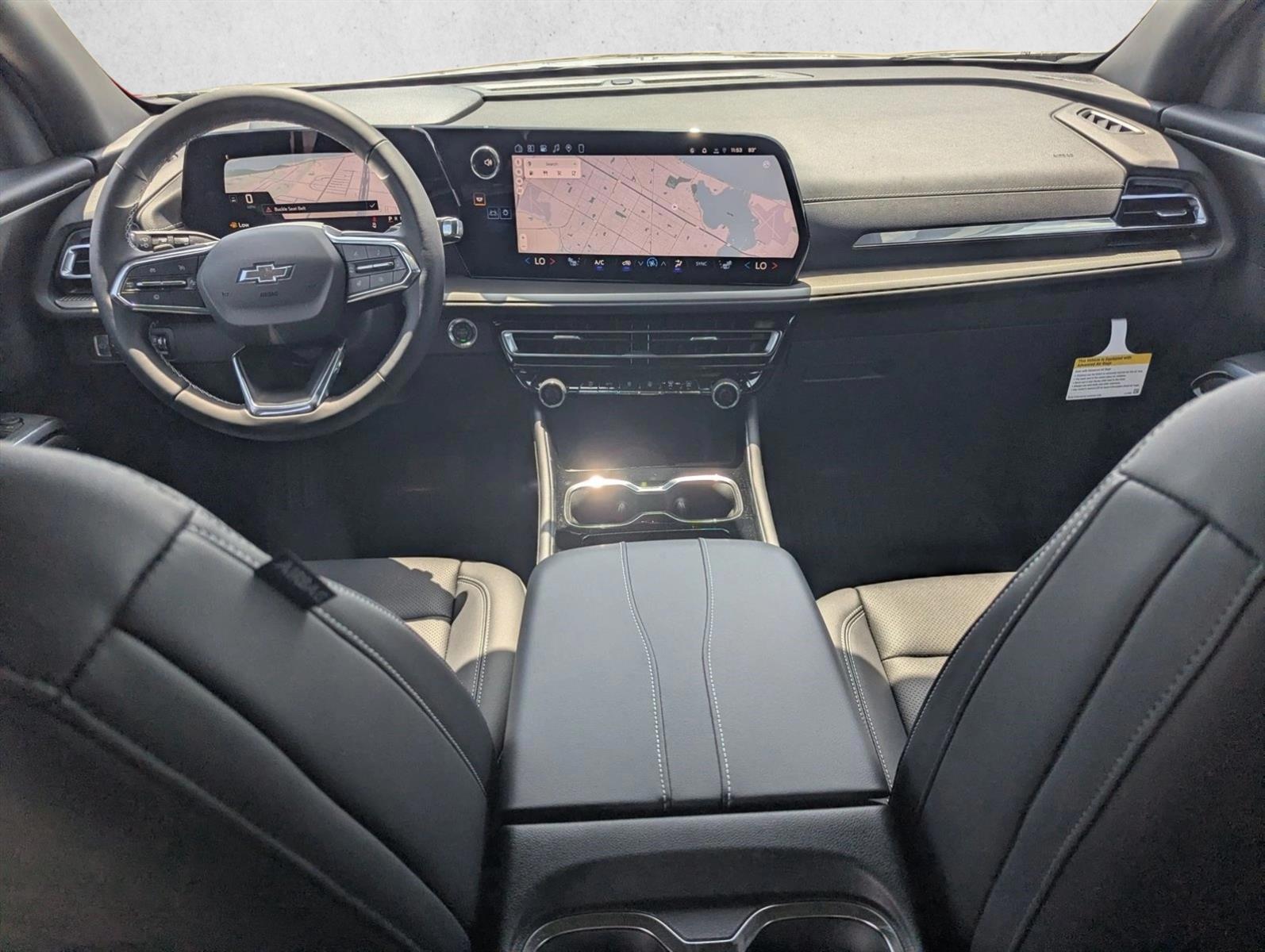 Thumbnail: 2026 Chevrolet Traverse - 3