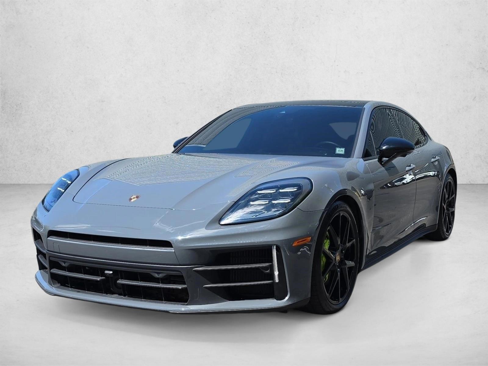 2025 Porsche Panamera Base