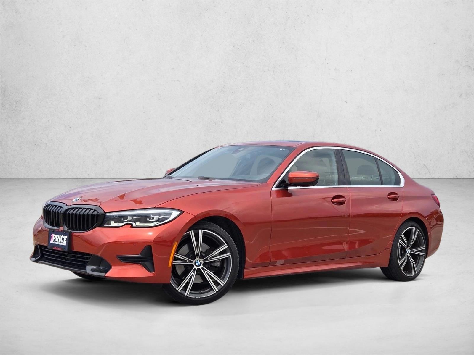 2021 BMW 3 Series 330i Sedan's photo