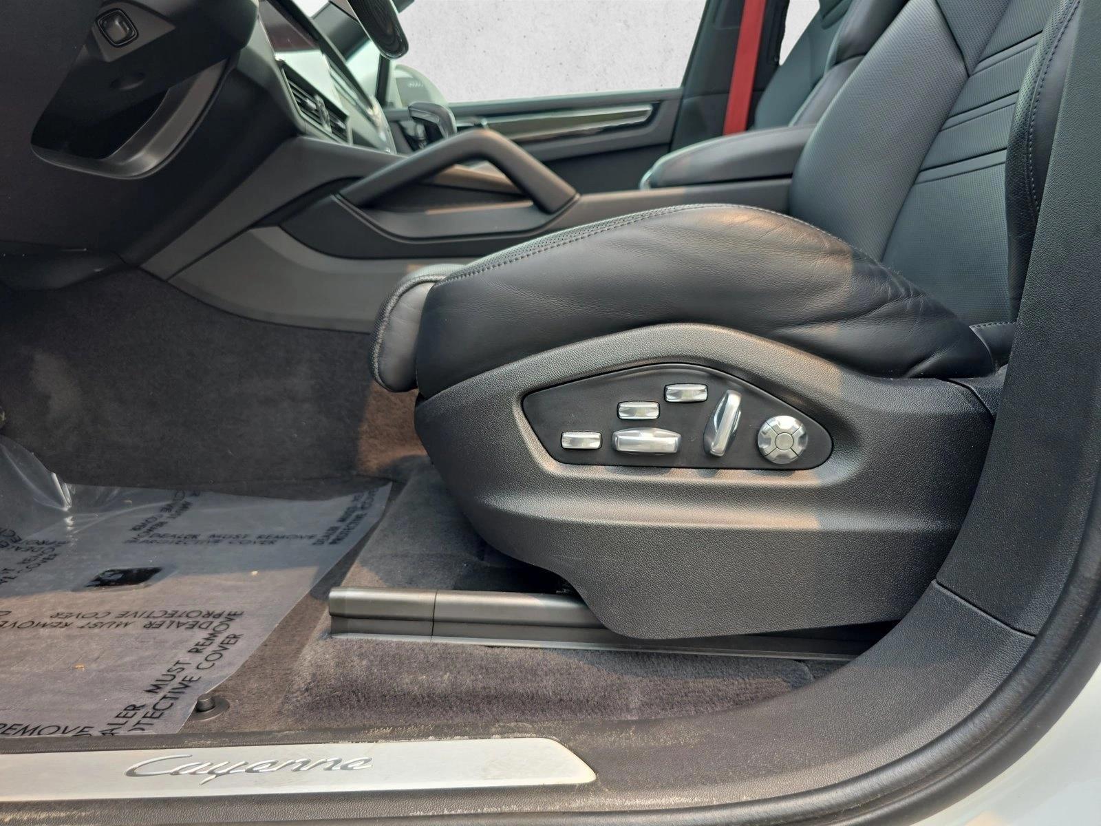 Thumbnail: 2021 Porsche Cayenne - 5
