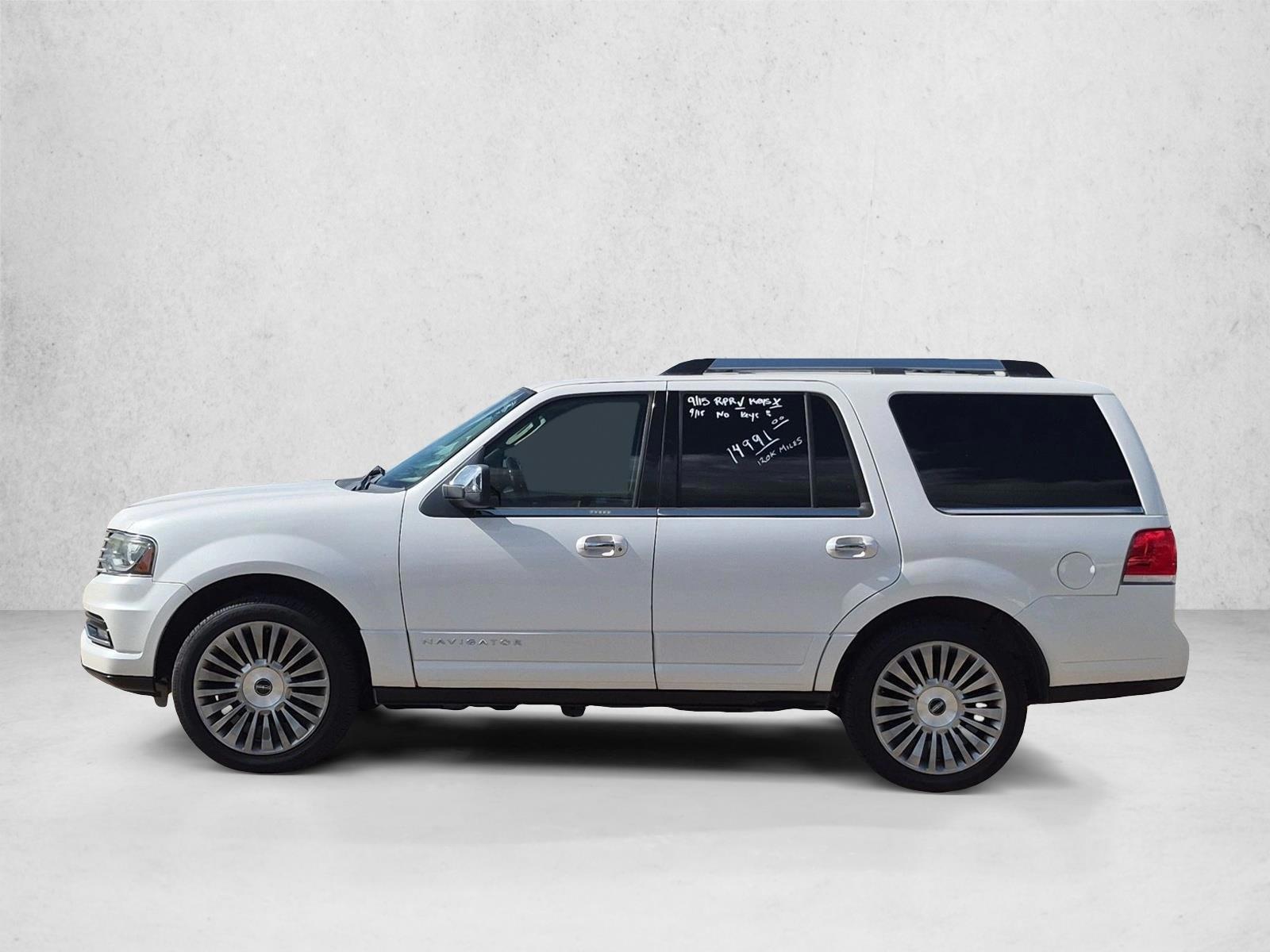 Thumbnail: 2015 Lincoln Navigator - 2