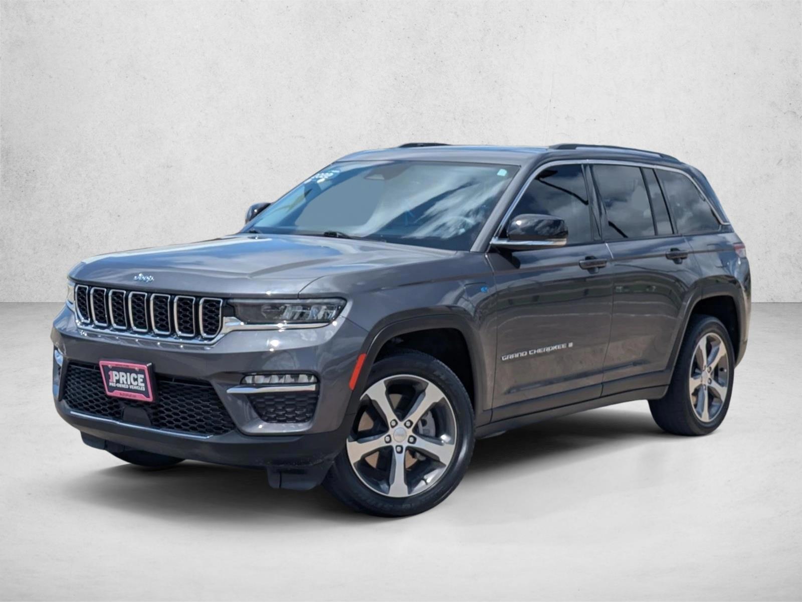 Thumbnail: 2022 Jeep Grand Cherokee - 1