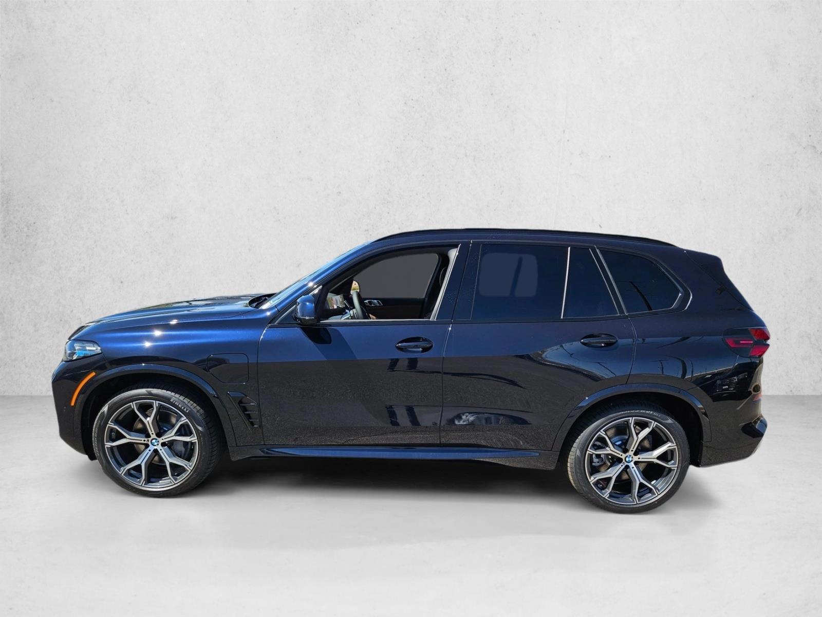 Thumbnail: 2026 BMW X5 - 2