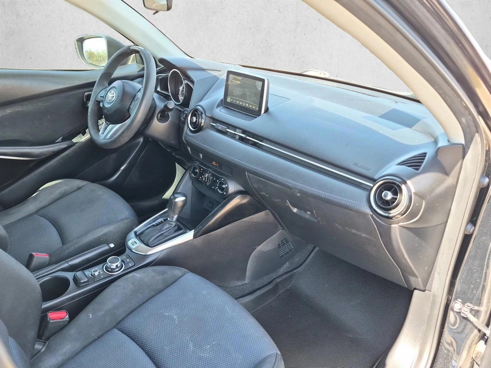 2017 Toyota Yaris iA, photo 18