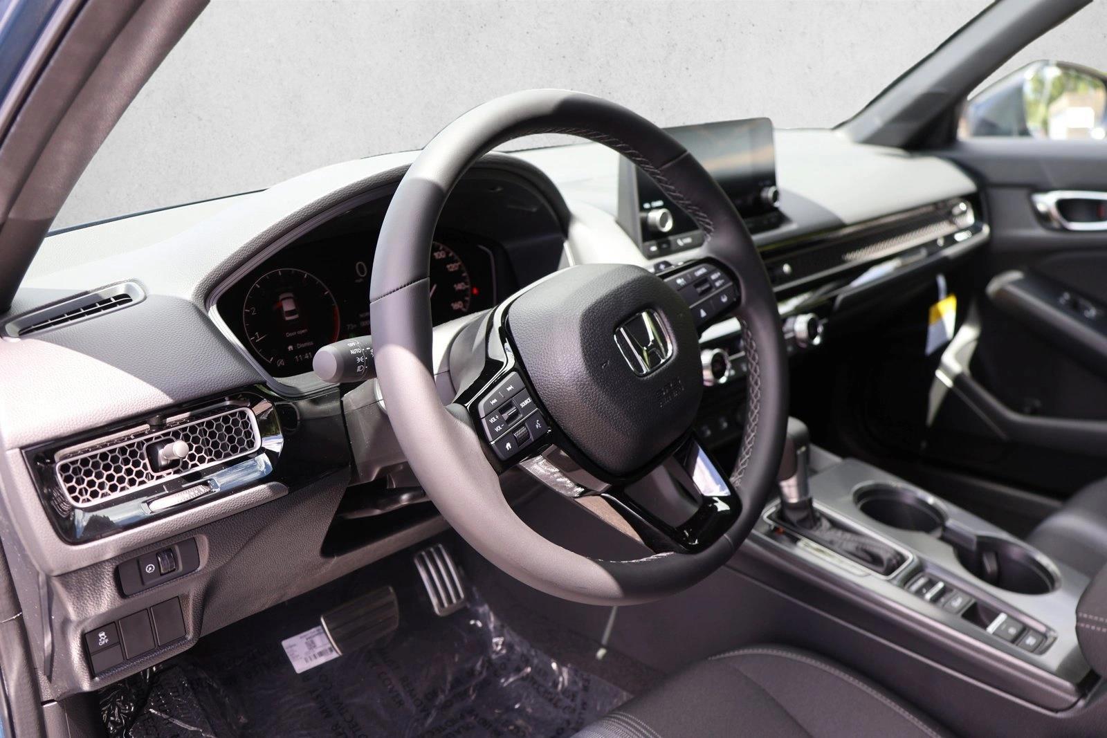 Thumbnail: 2026 Honda Civic - 3