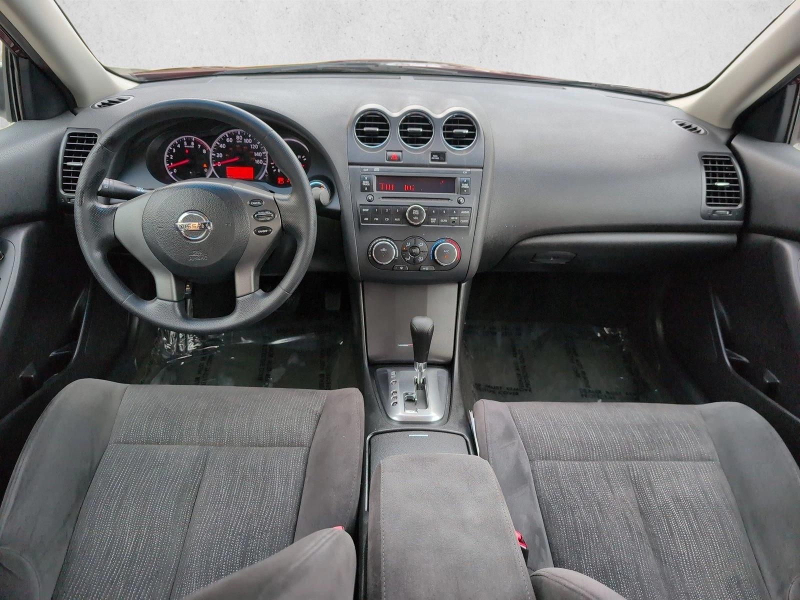 Thumbnail: 2012 Nissan Altima - 3