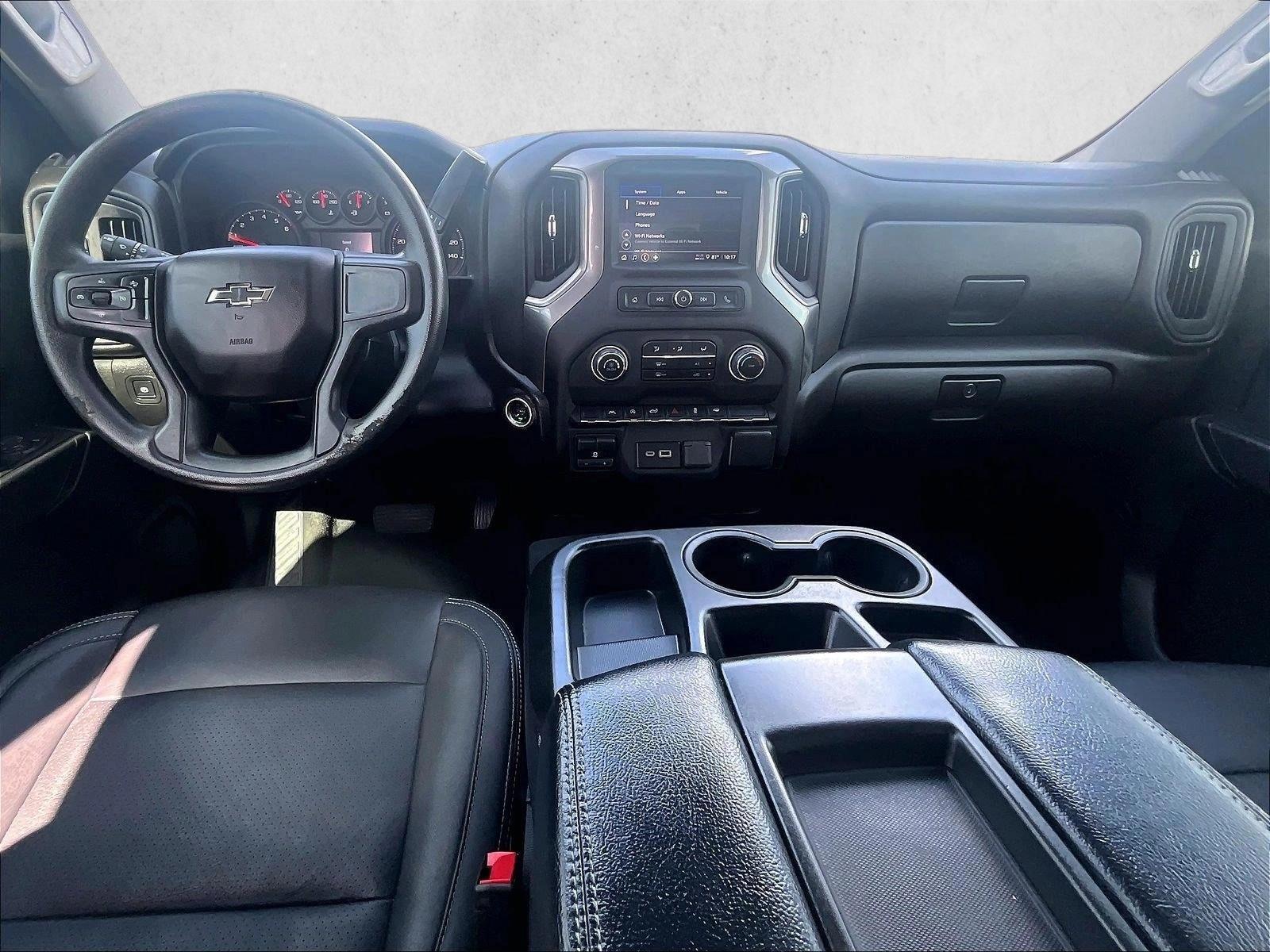 Thumbnail: 2025 Chevrolet Silverado 1500 - 4