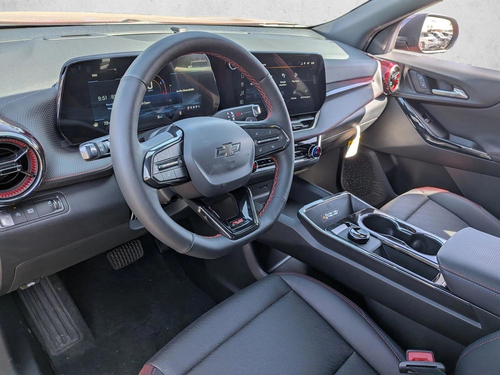 Thumbnail: 2026 Chevrolet Equinox - 3