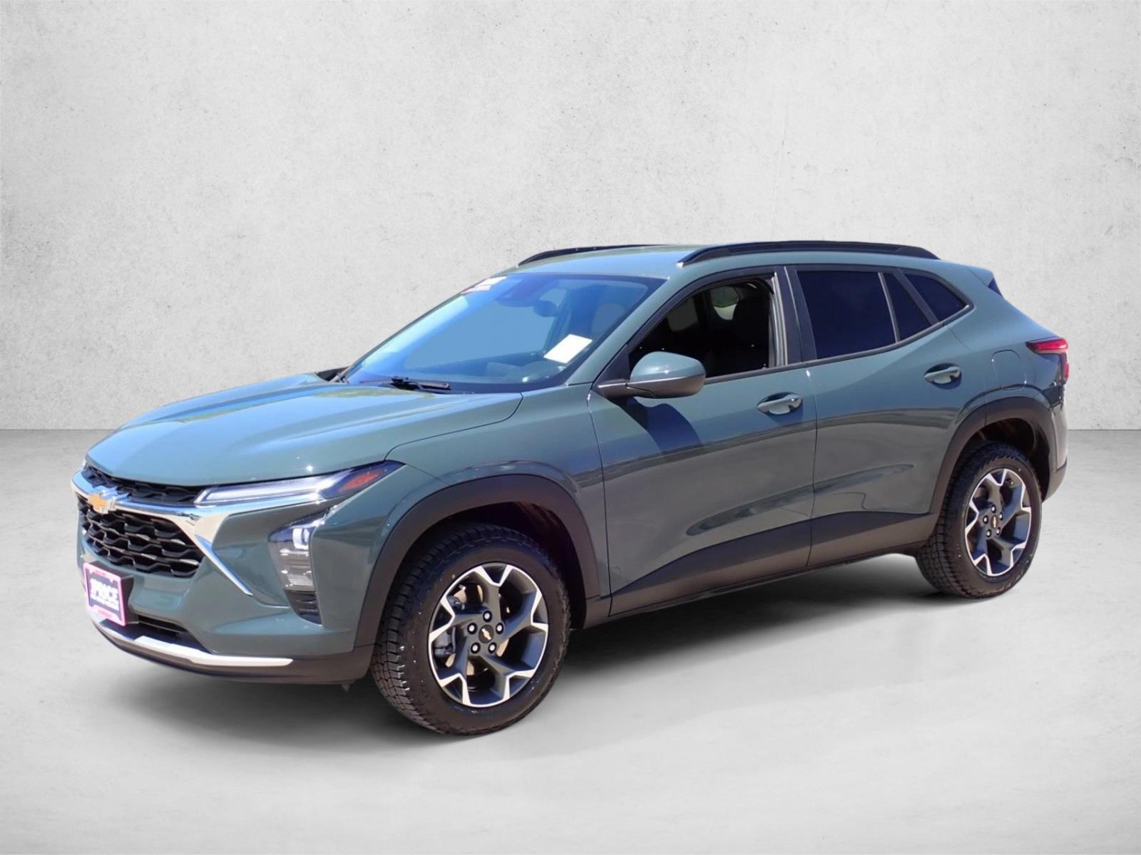 Thumbnail: 2025 Chevrolet Trax - 1