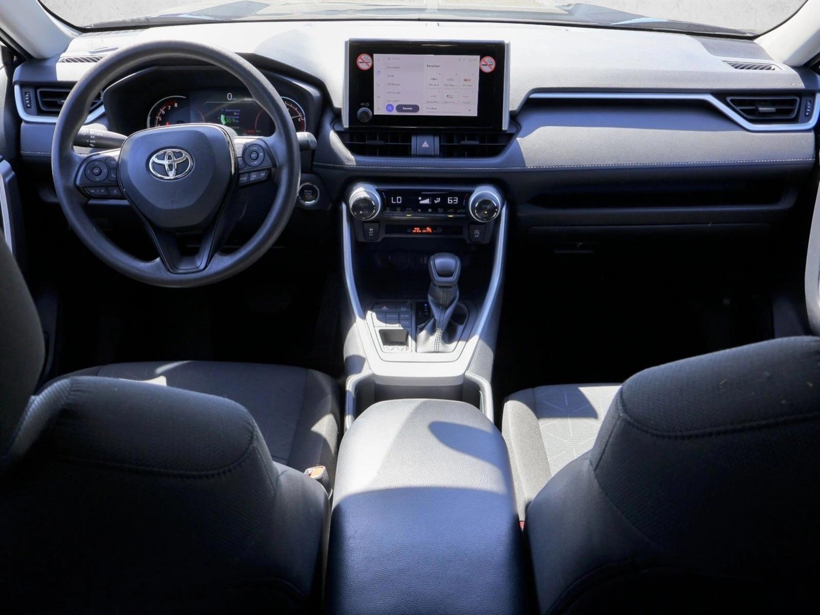 Thumbnail: 2025 Toyota RAV4 - 4