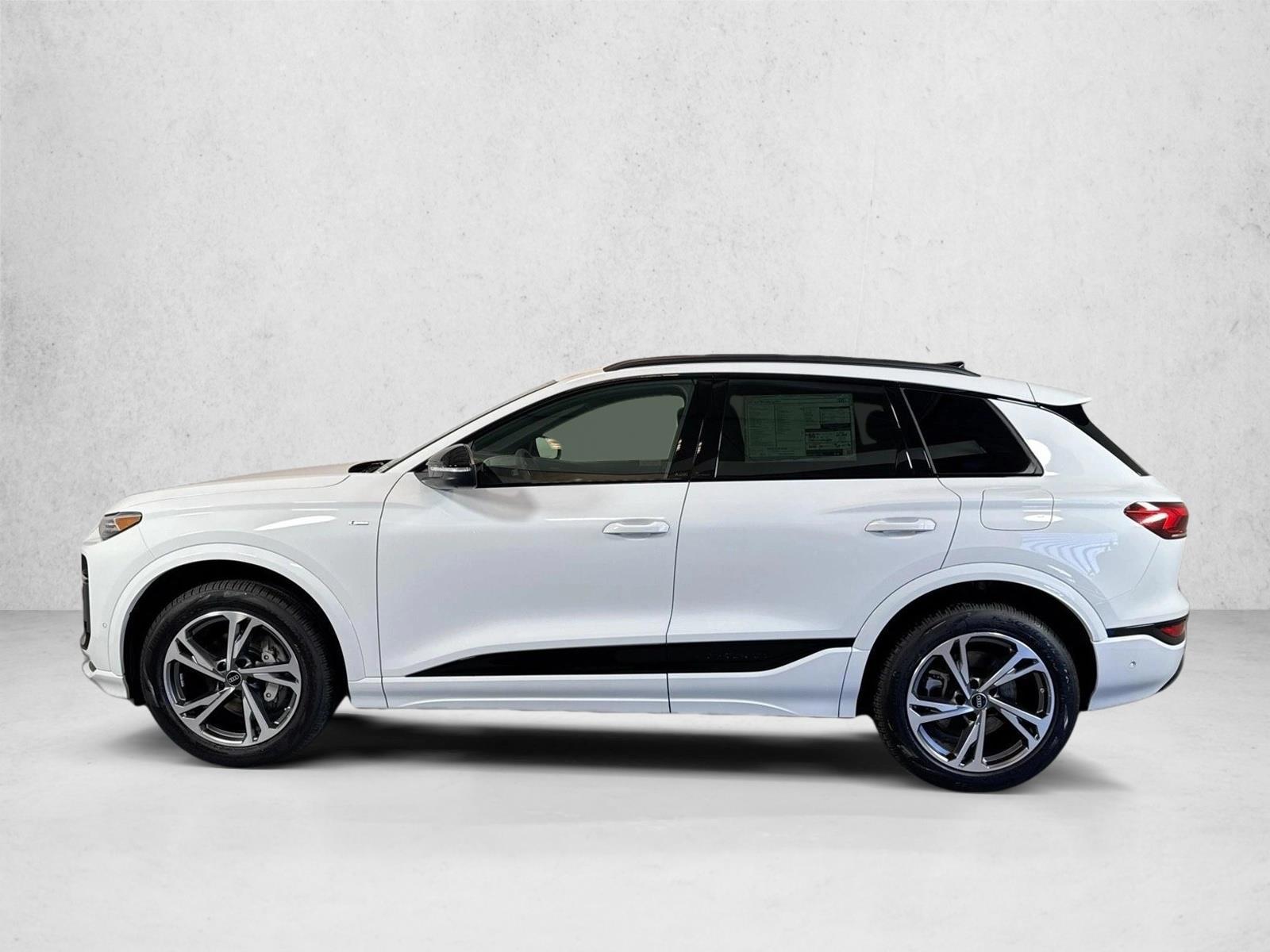 Thumbnail: 2027 Audi Q6 e-tron - 2