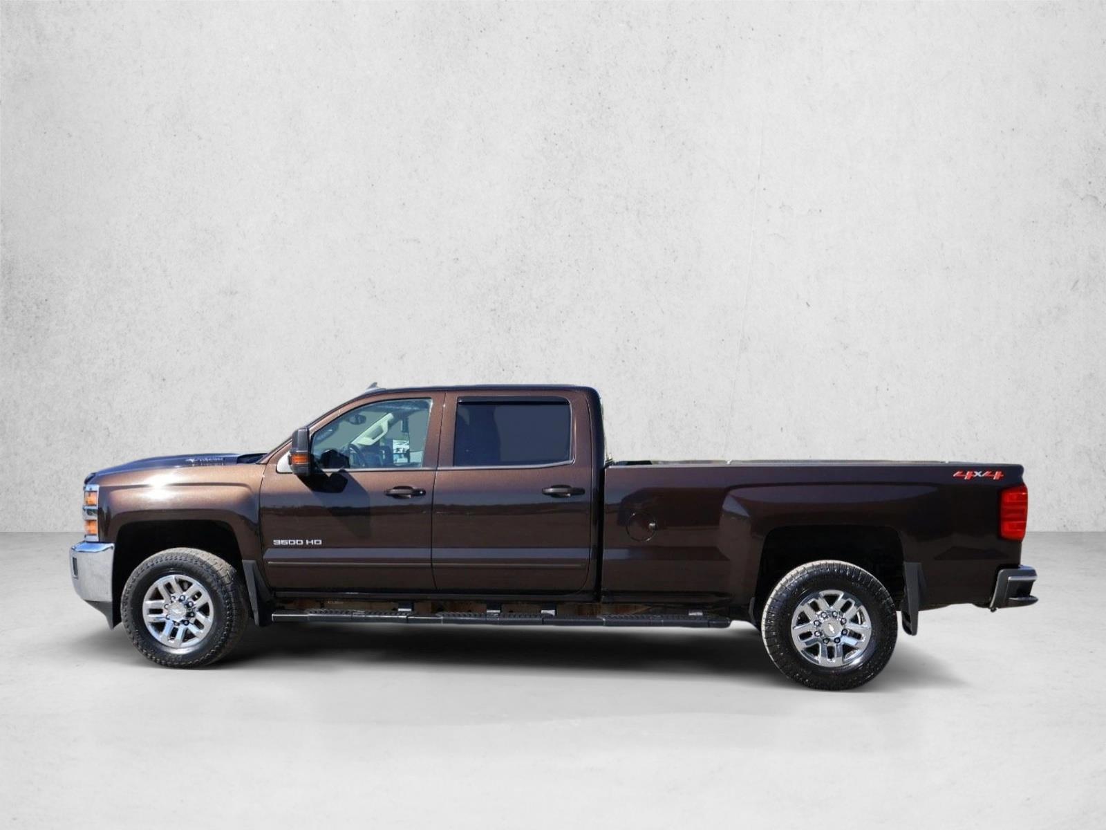 Thumbnail: 2018 Chevrolet Silverado 3500 - 2