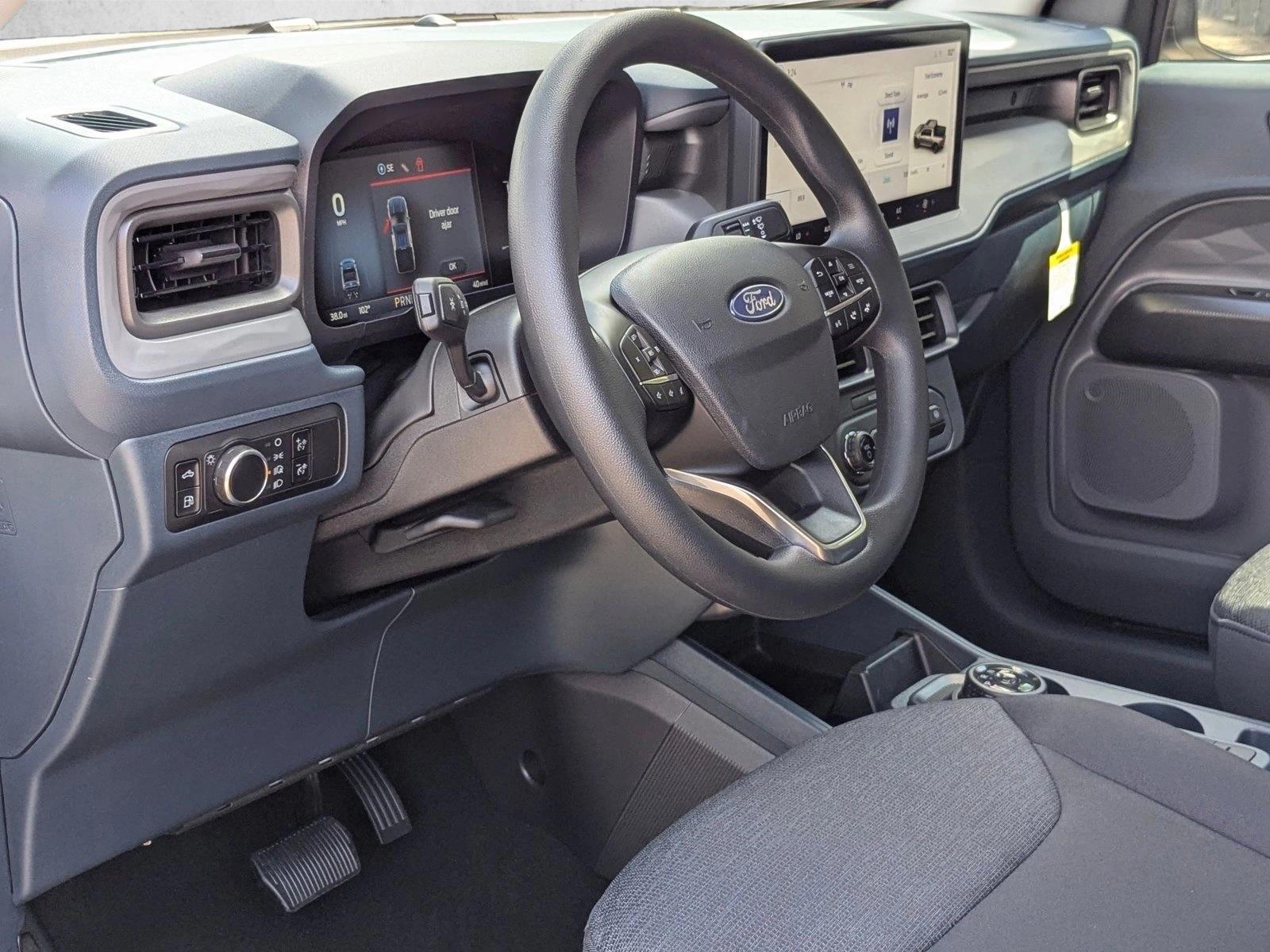 Thumbnail: 2025 Ford Maverick - 3