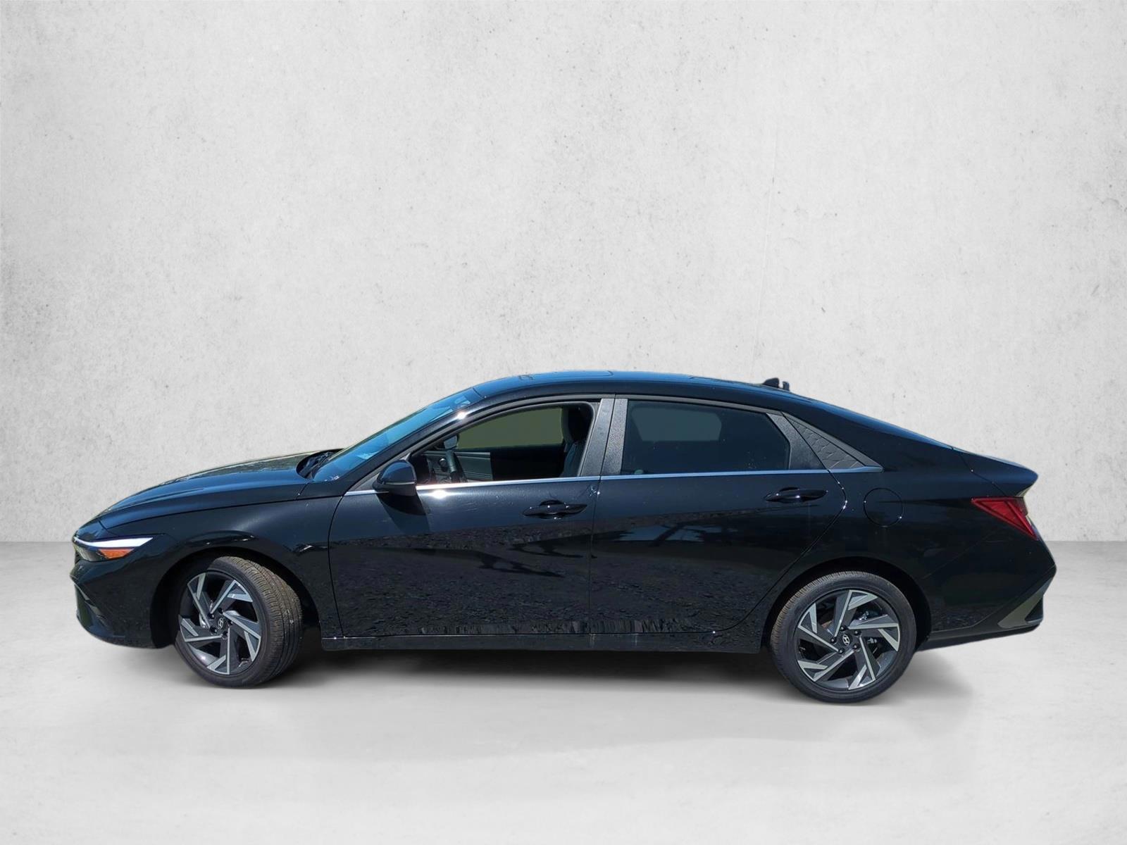 Thumbnail: 2026 Hyundai Elantra - 2
