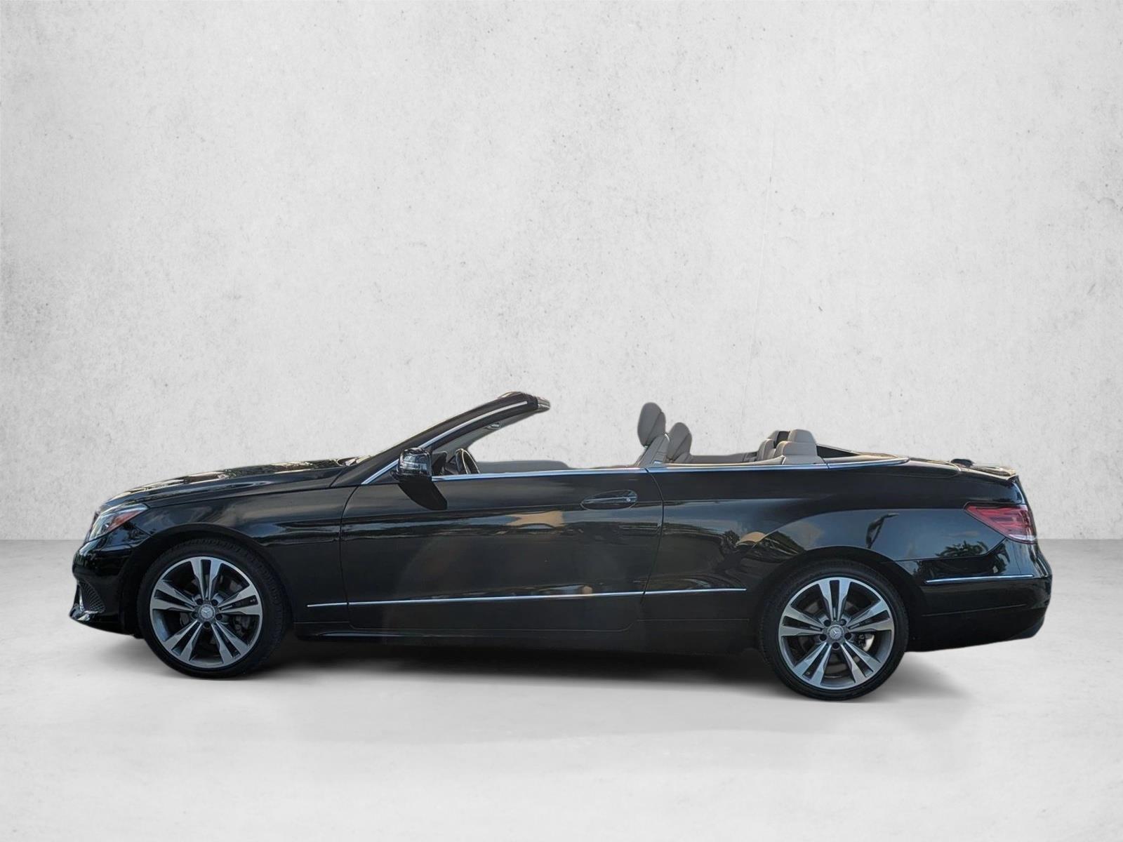 Thumbnail: 2015 Mercedes-Benz E-Class - 2