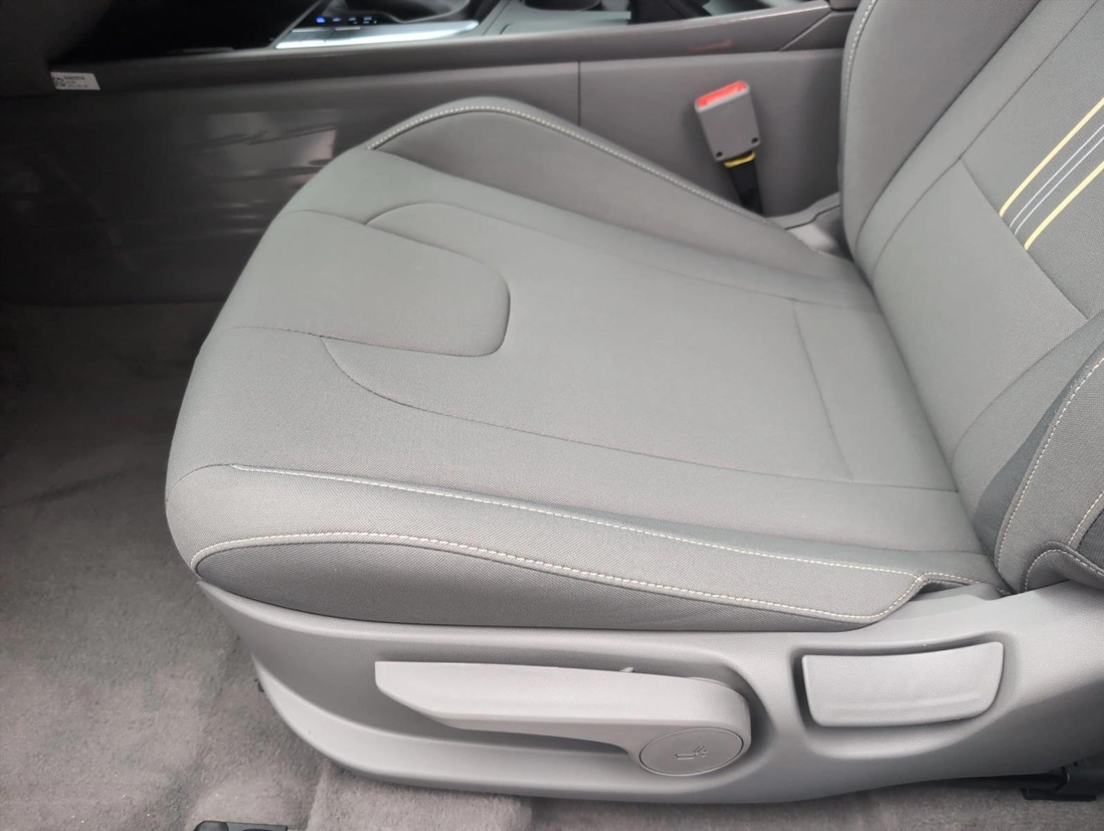 Thumbnail: 2026 Hyundai Elantra - 5