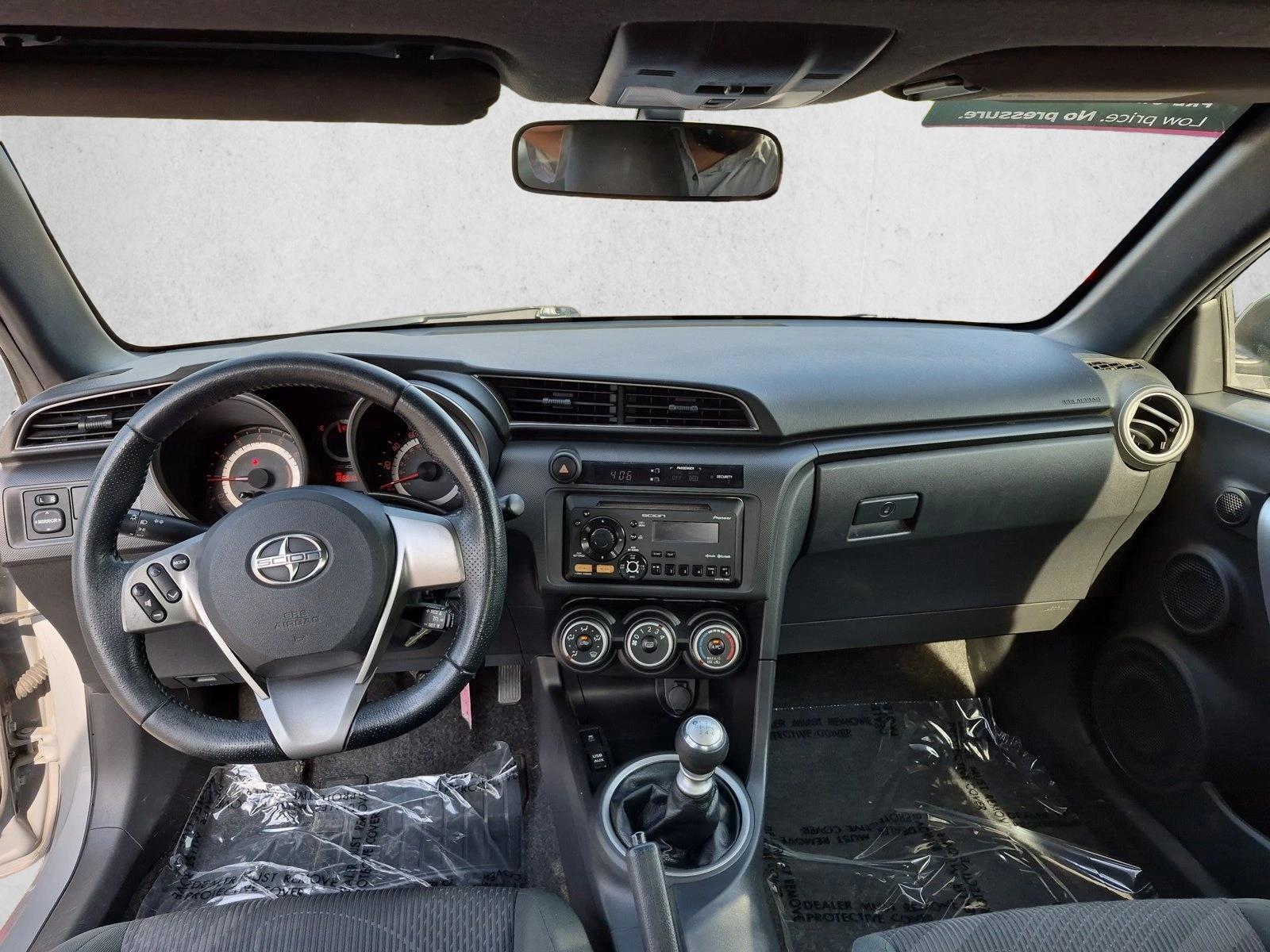 Thumbnail: 2013 Scion tC - 3