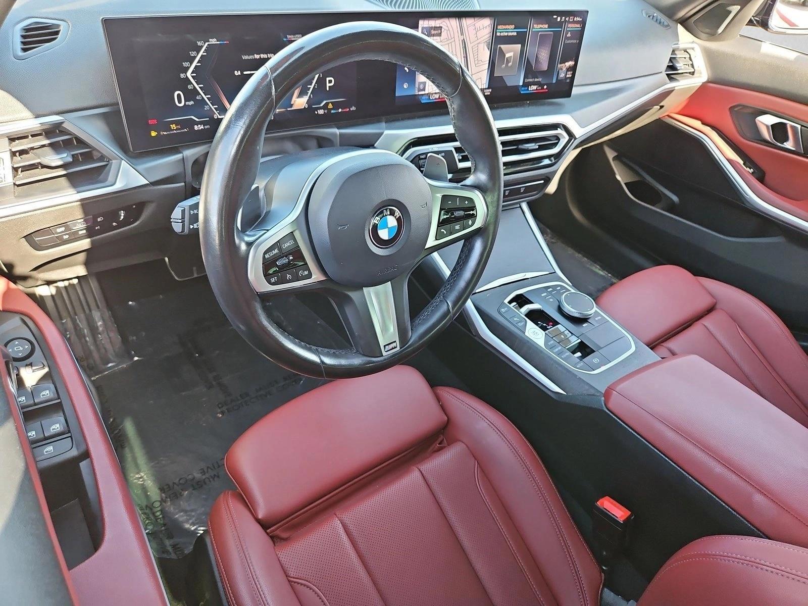 Thumbnail: 2024 BMW 3 Series - 3
