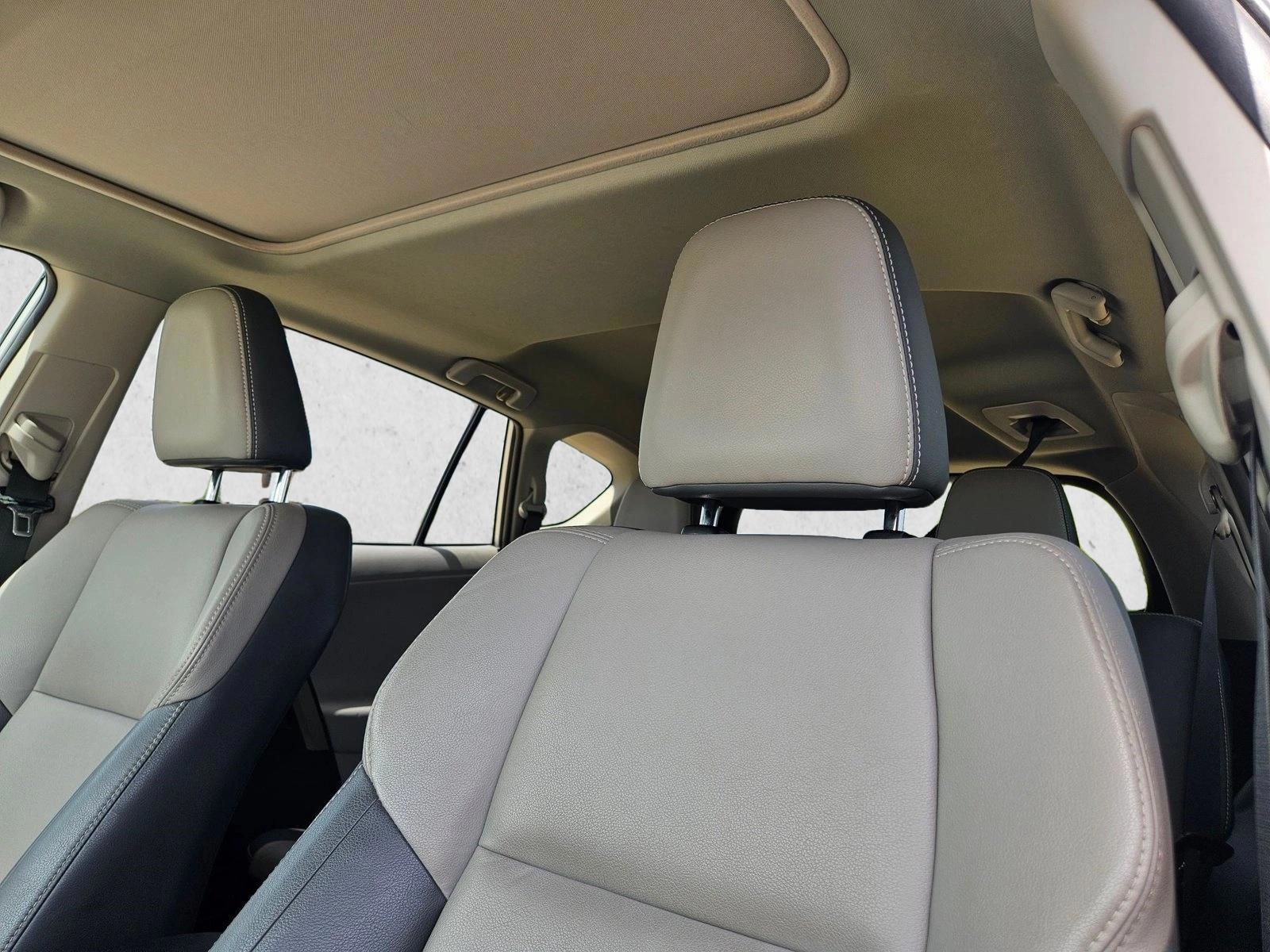 2013 Toyota RAV4 Limited - Photo 10