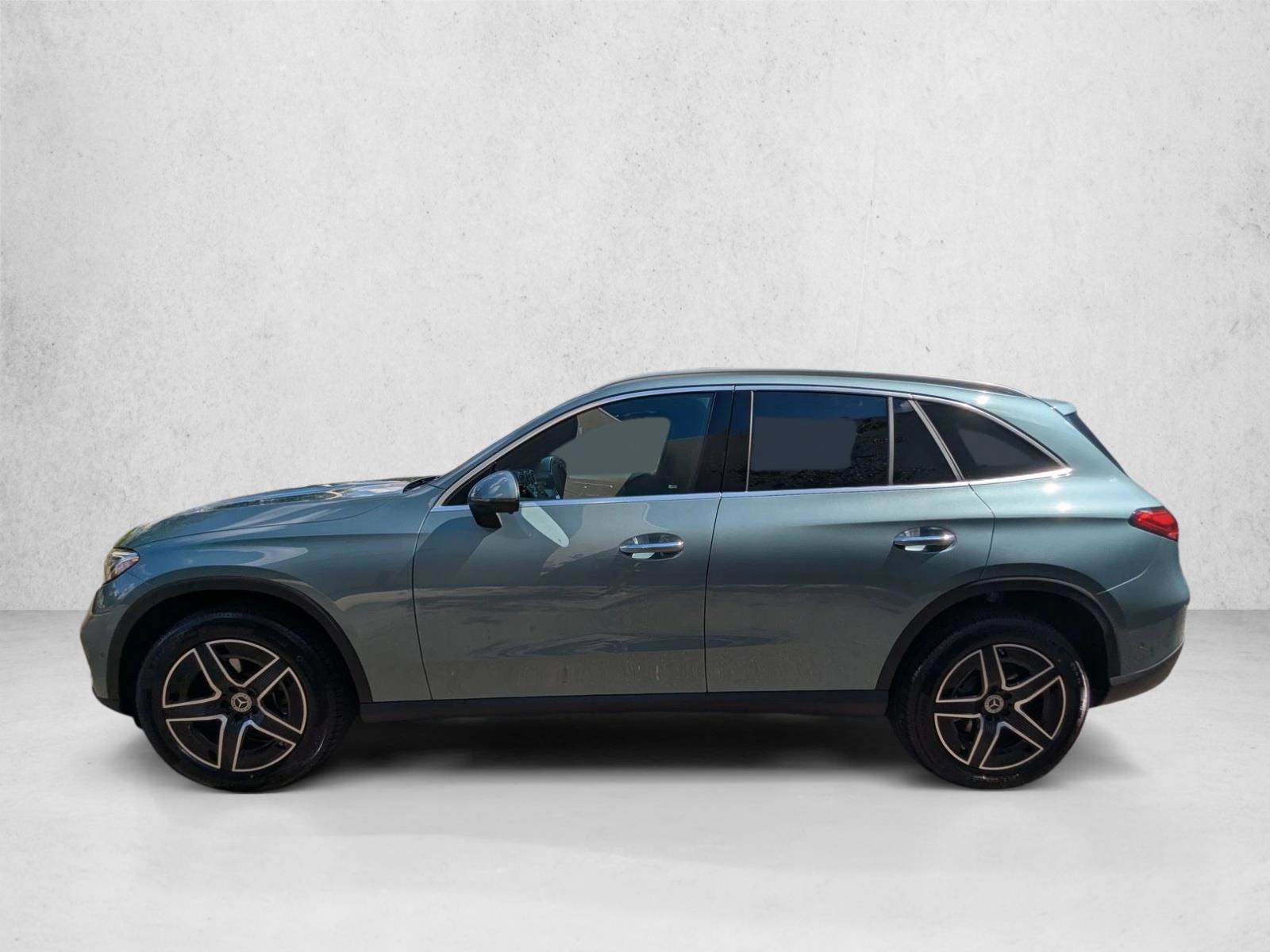 Thumbnail: 2026 Mercedes-Benz GLC - 2