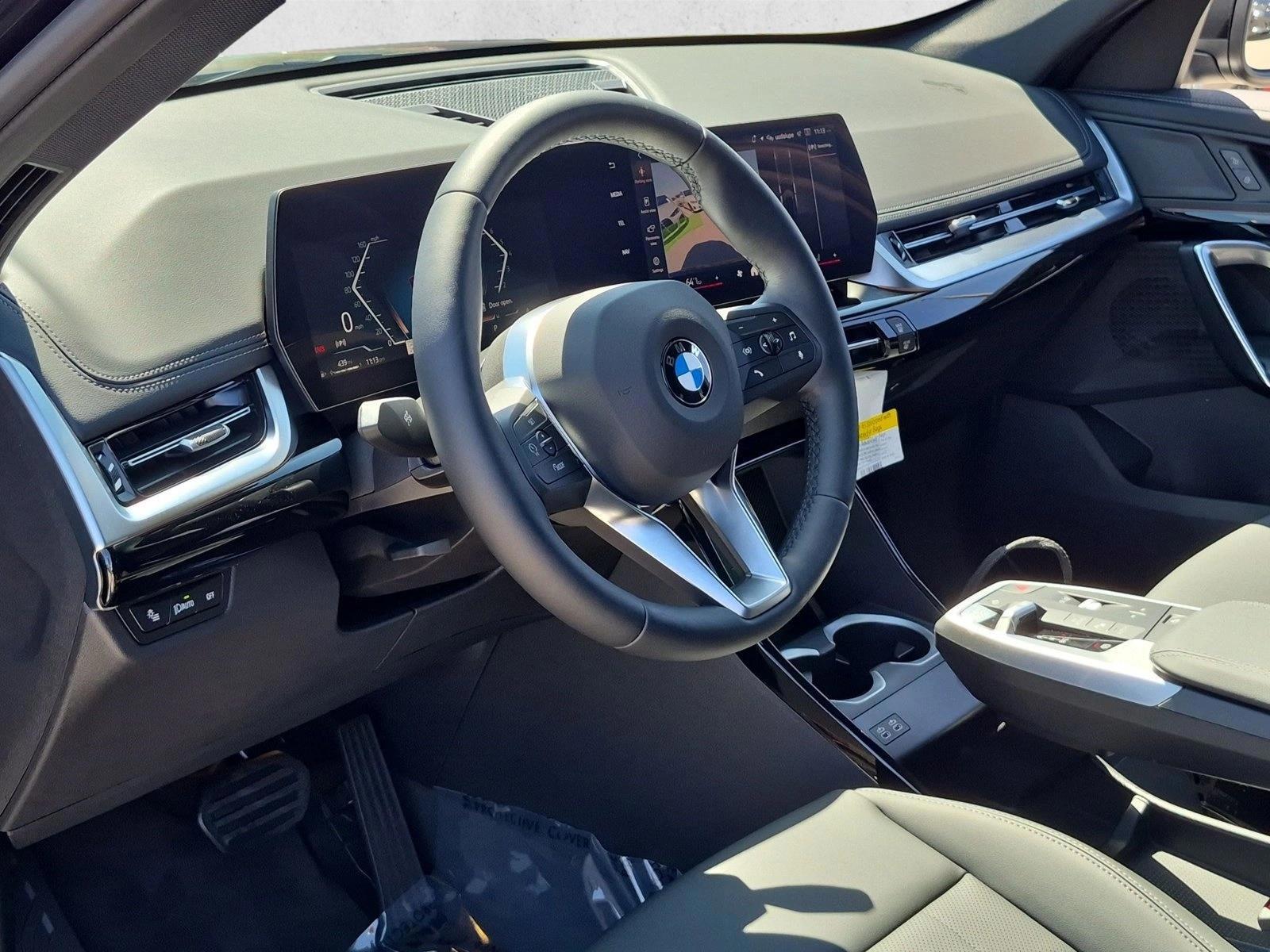 Thumbnail: 2027 BMW X1 - 3