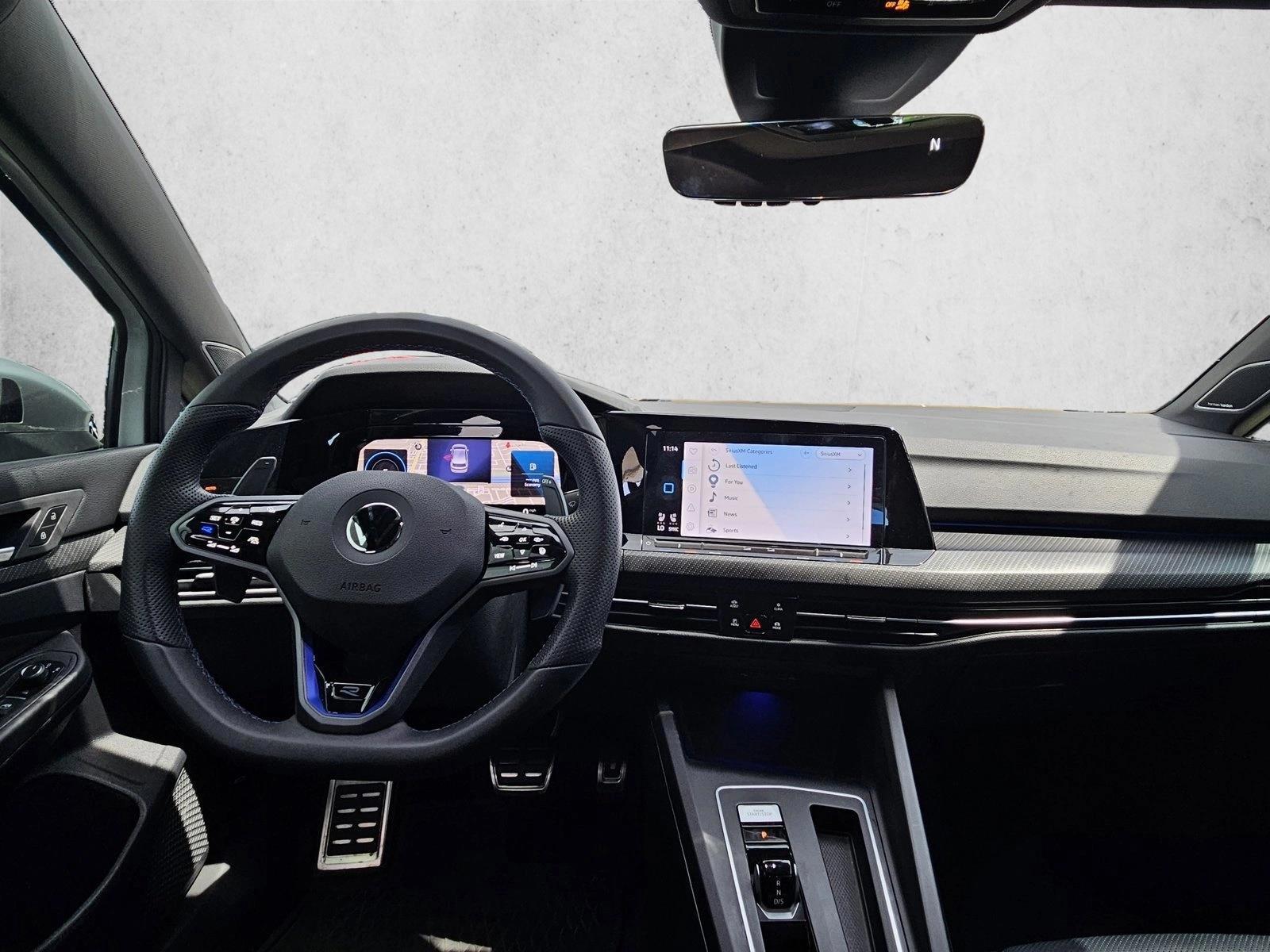 Thumbnail: 2022 Volkswagen Golf - 3