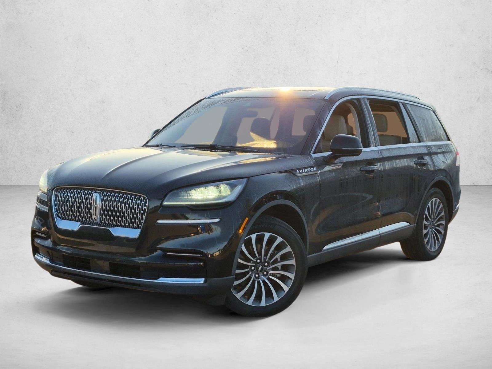 Thumbnail: 2023 Lincoln Aviator - 1