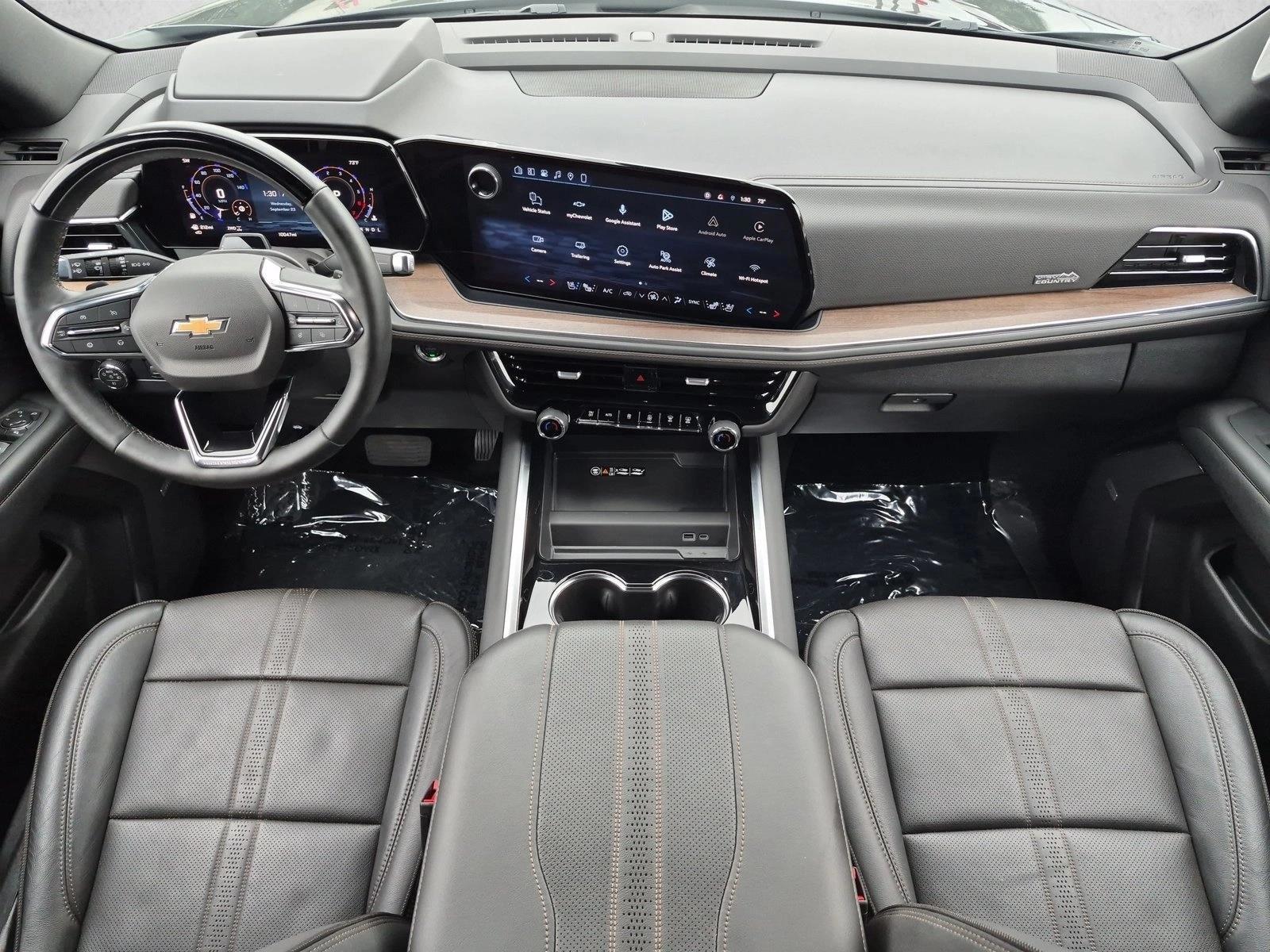 Thumbnail: 2026 Chevrolet Tahoe - 3