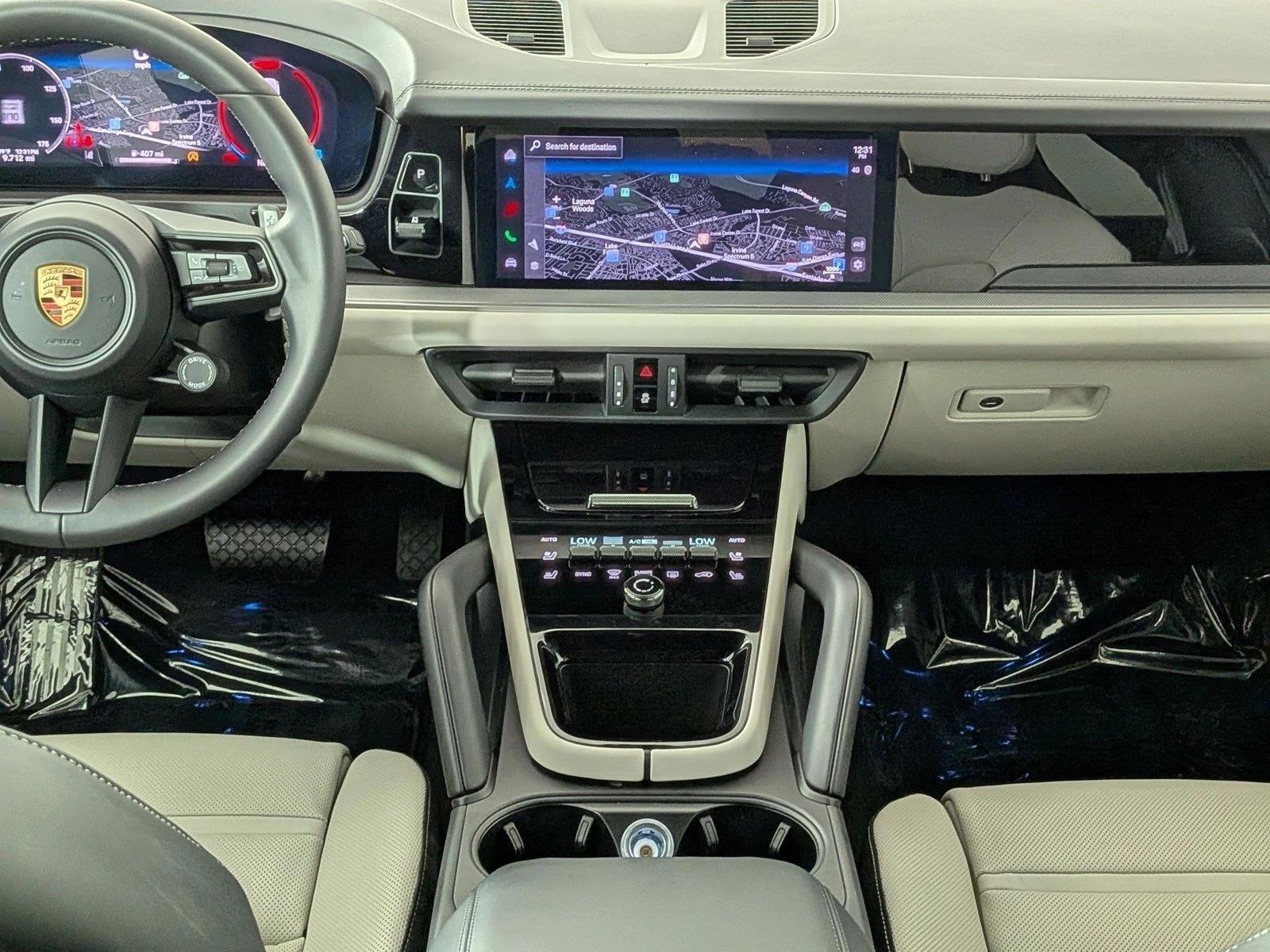 Thumbnail: 2026 Porsche Cayenne - 3
