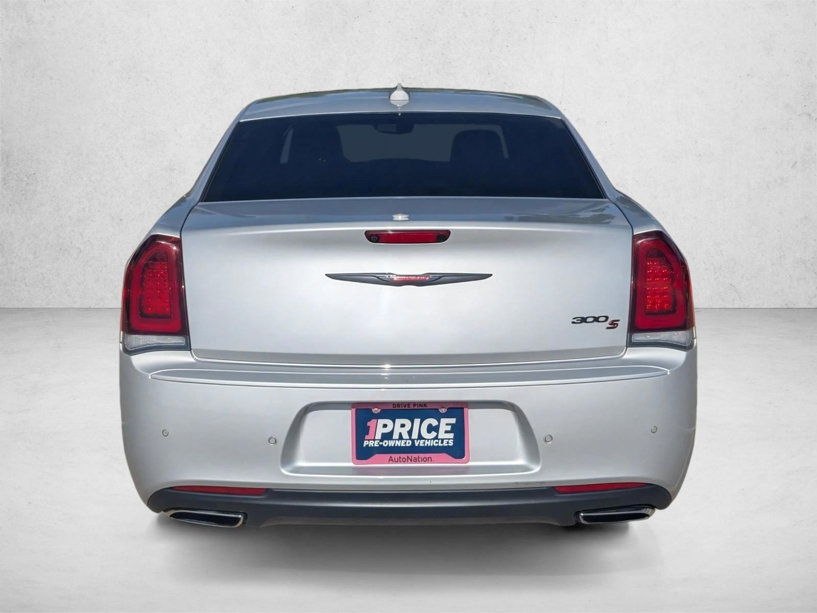2023 Chrysler 300