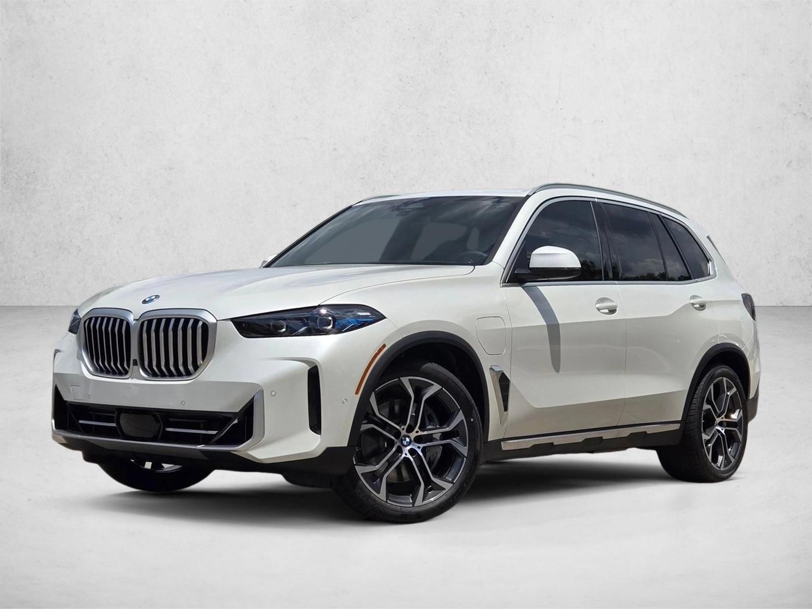 Thumbnail: 2026 BMW X5 - 1